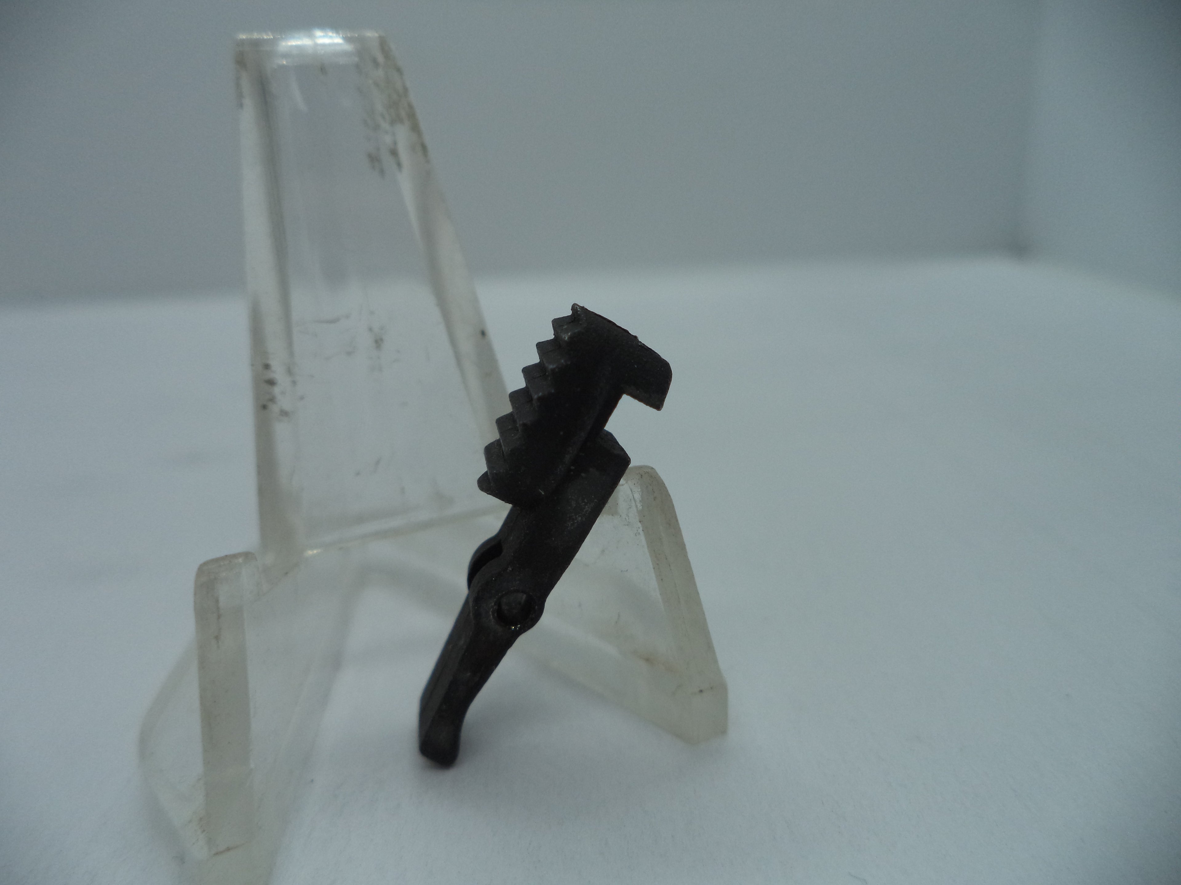 22A-16 Smith & Wesson Pistol Model 22A-1 Magazine Catch .22 Long Rifle