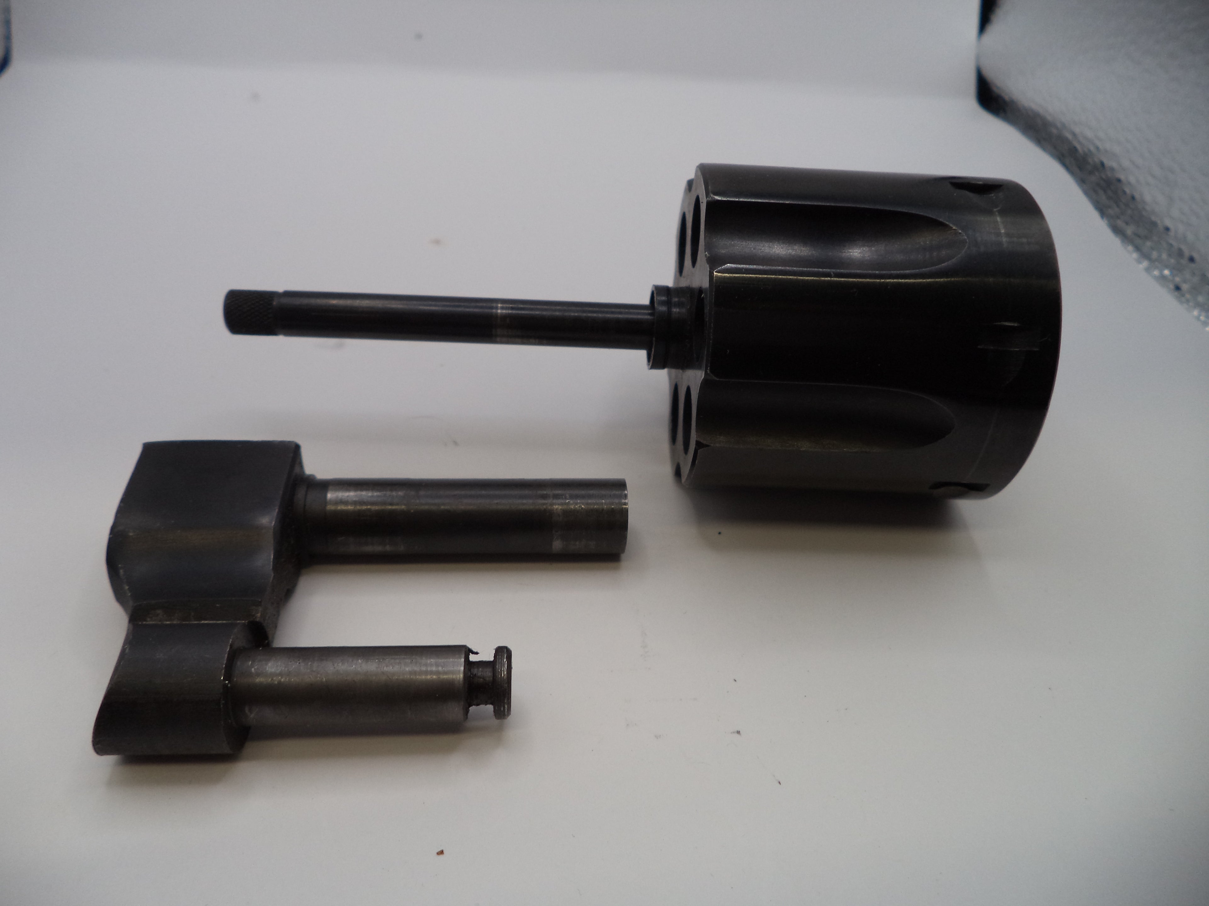 Smith & Wesson Model 28-2 Cylinder Assembly & Yoke - Recessed .357 Magnum - Part# 2876A