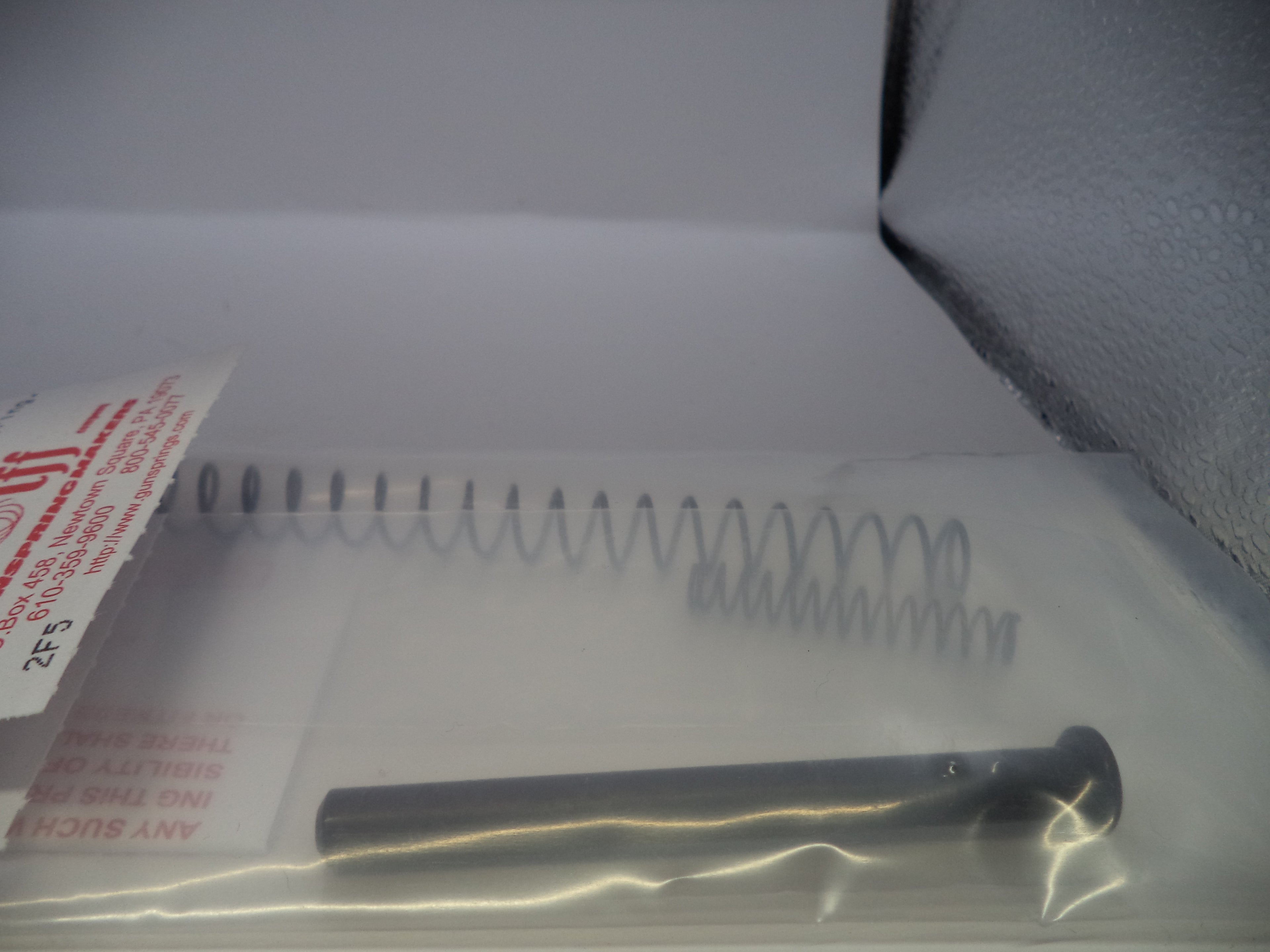 Wolff Recoil Guide Rod & Spring Assembly – S&W Sigma 4" 9mm/.40 S&W 15 LB – 53615