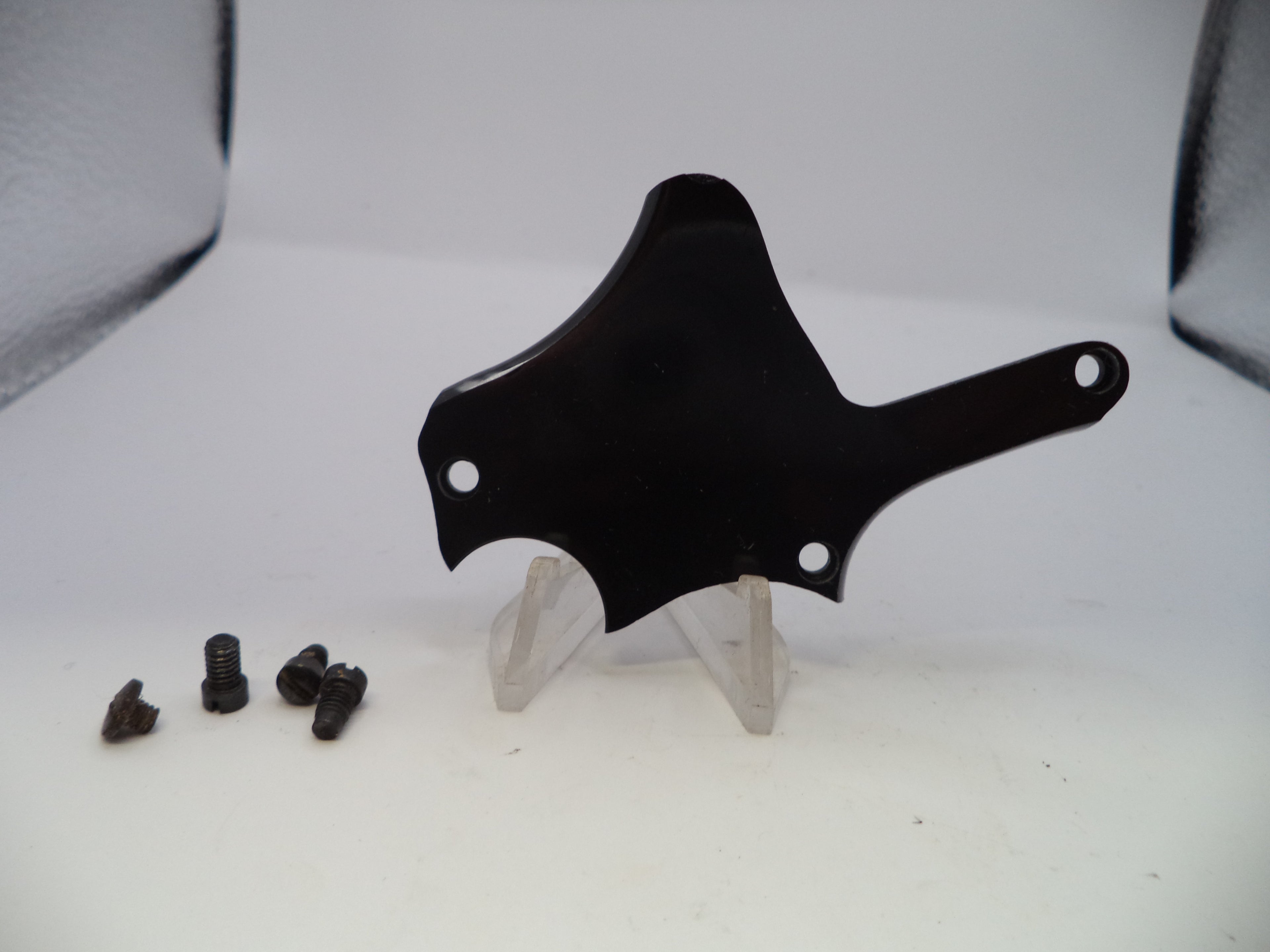 P37V8 S&W J Frame Pre Model 37 (Airweight) Side Plate & Screws .38 Special ctg.