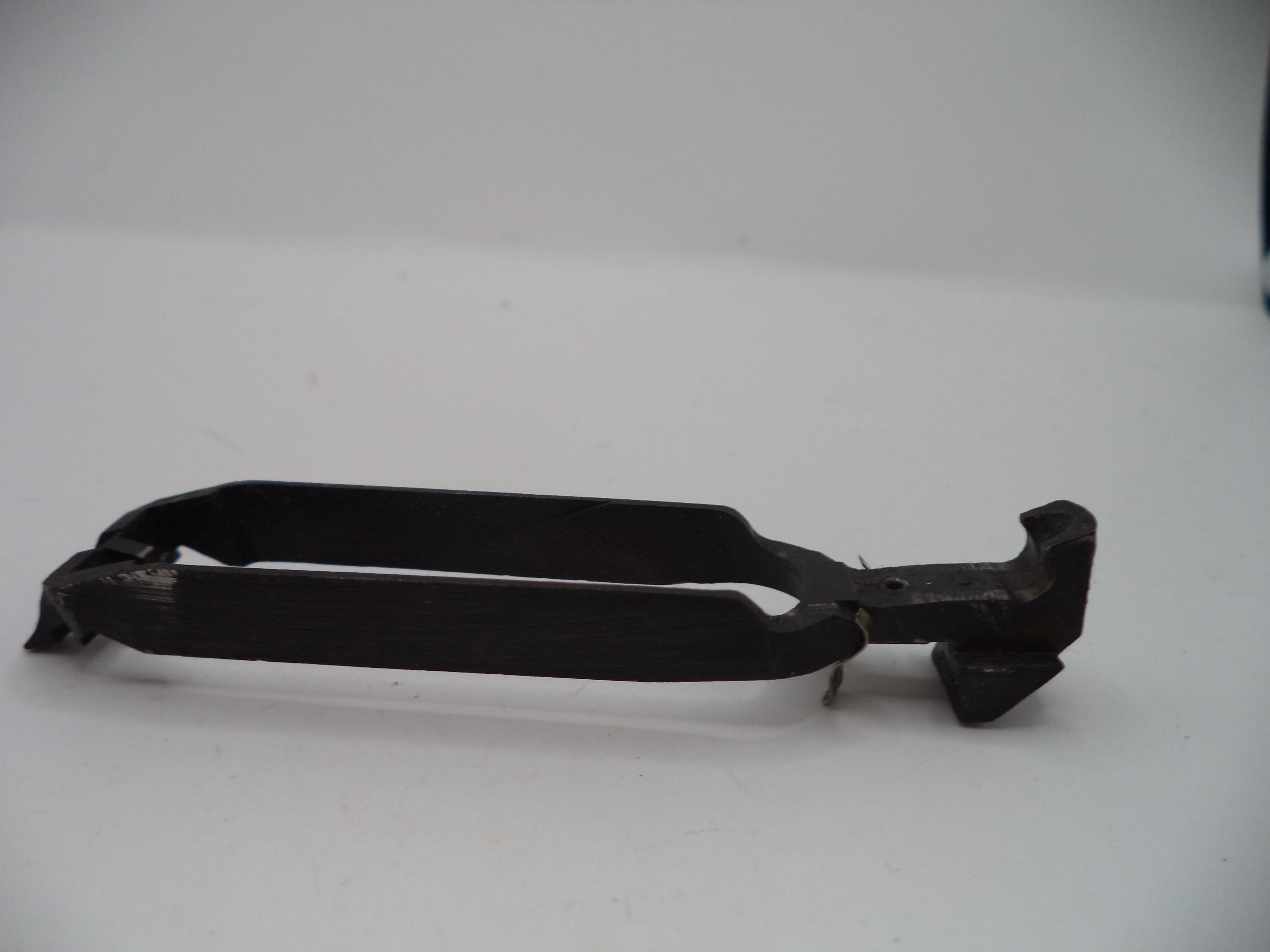 29595 Smith & Wesson Pistol Model 39 9MM Drawbar Used Part