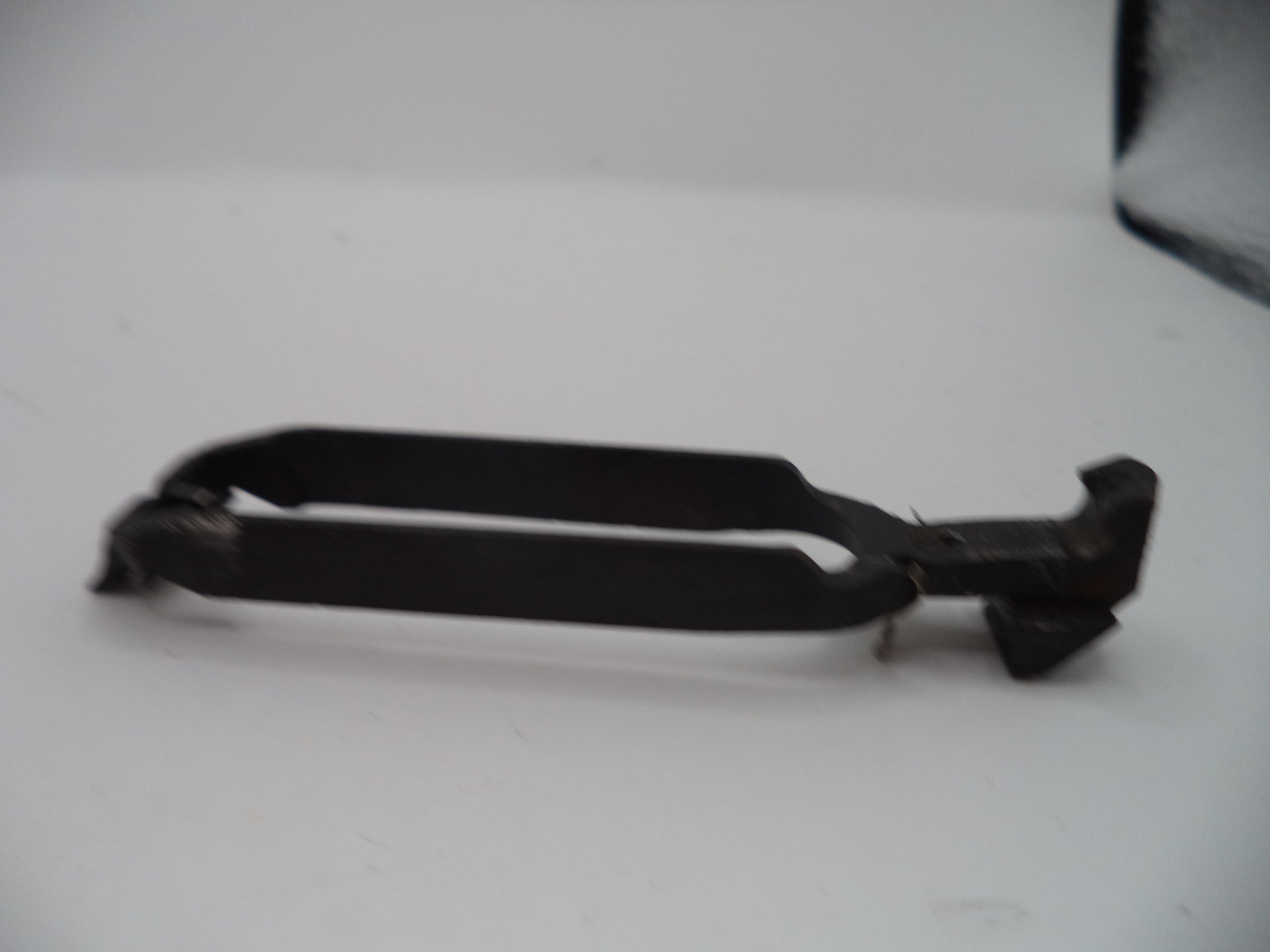 Smith & Wesson Model 39-2 Back Insert (Part #3922) - Genuine OEM Blue Steel