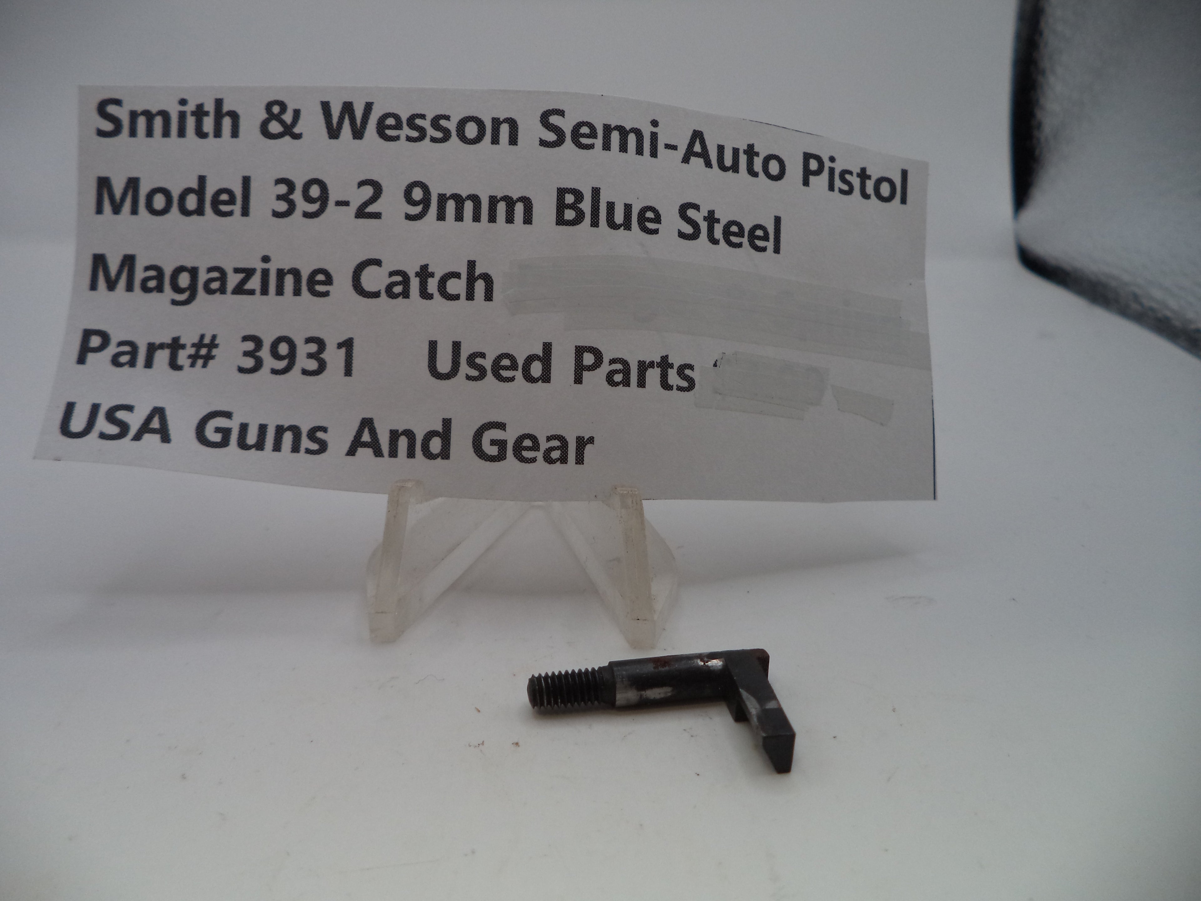 3931 Smith & Wesson Pistol Model 39-2  9mm  Magazine Catch