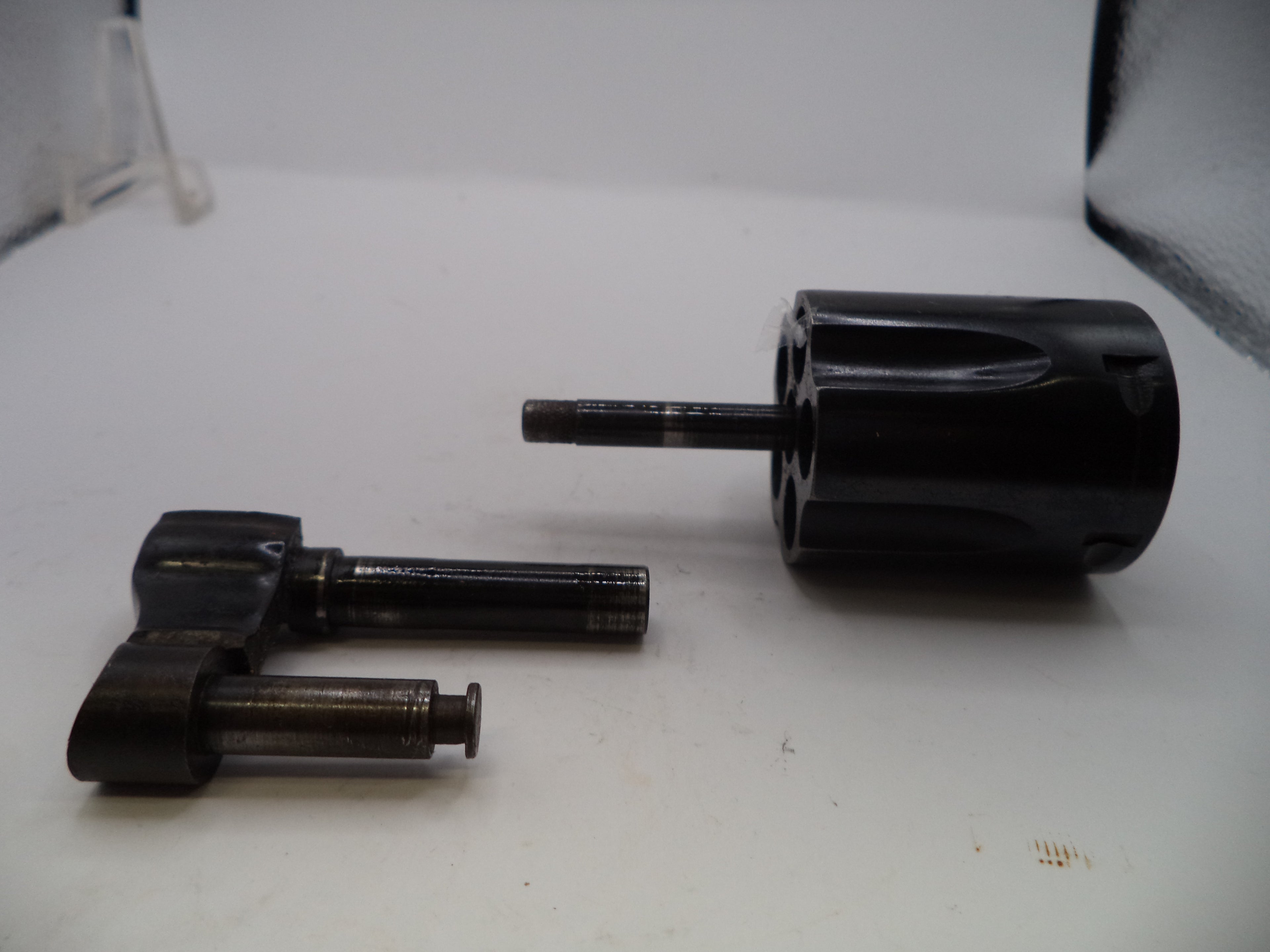 Smith & Wesson J Frame Cylinder & Yoke Assembly - Models 36/37/38/49 - 2" Barrel .38 Special - Blue Steel - Used OEM Part 3661ABC