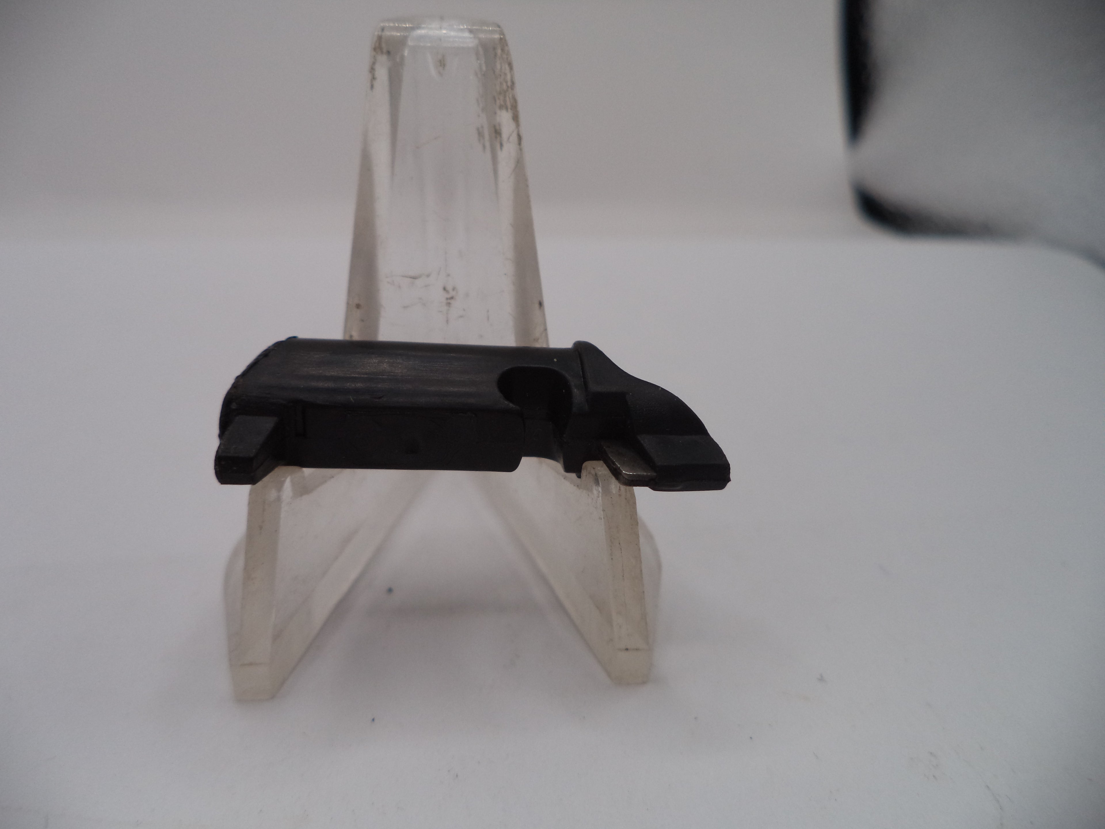 Smith & Wesson M&P 40 Compact Magazine Catch Used | OEM MP4026E1