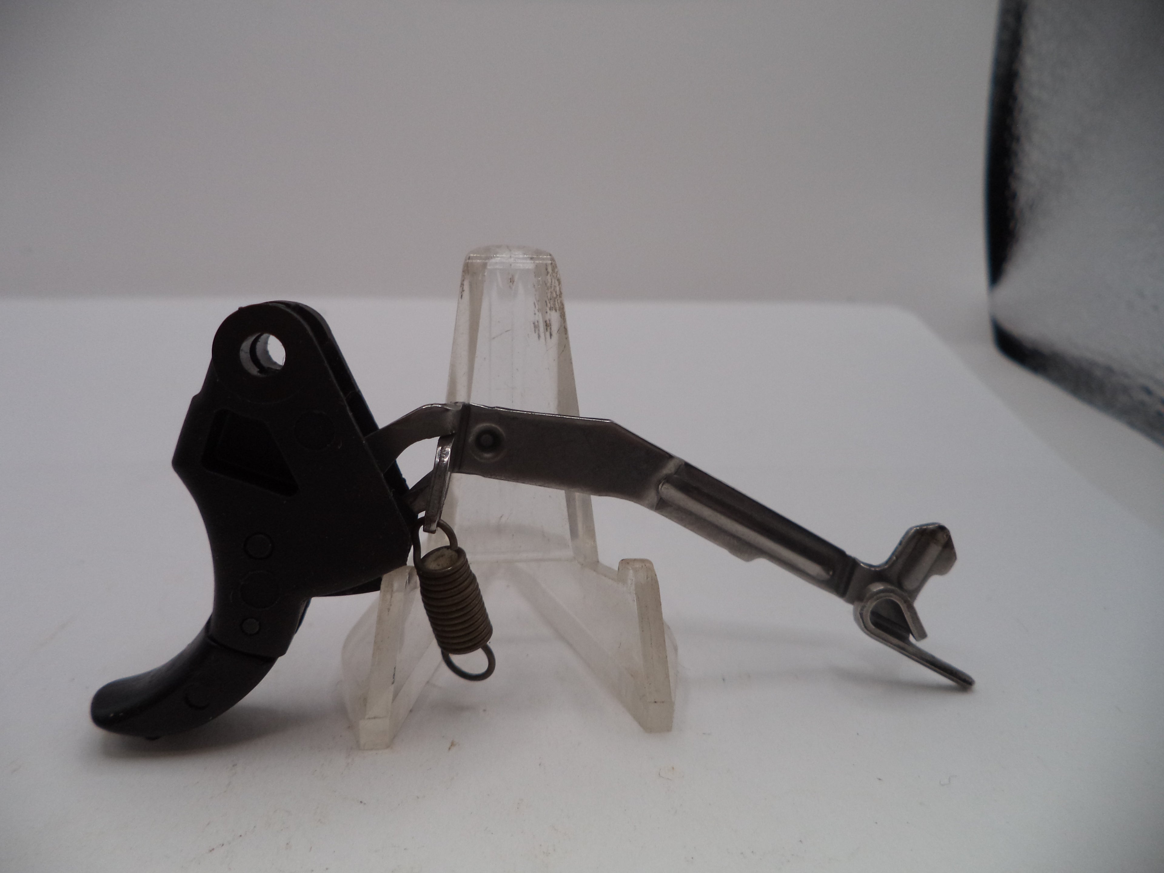 Smith & Wesson M&P 40 Trigger Bar Assembly - .40 S&W - Factory Part - Used