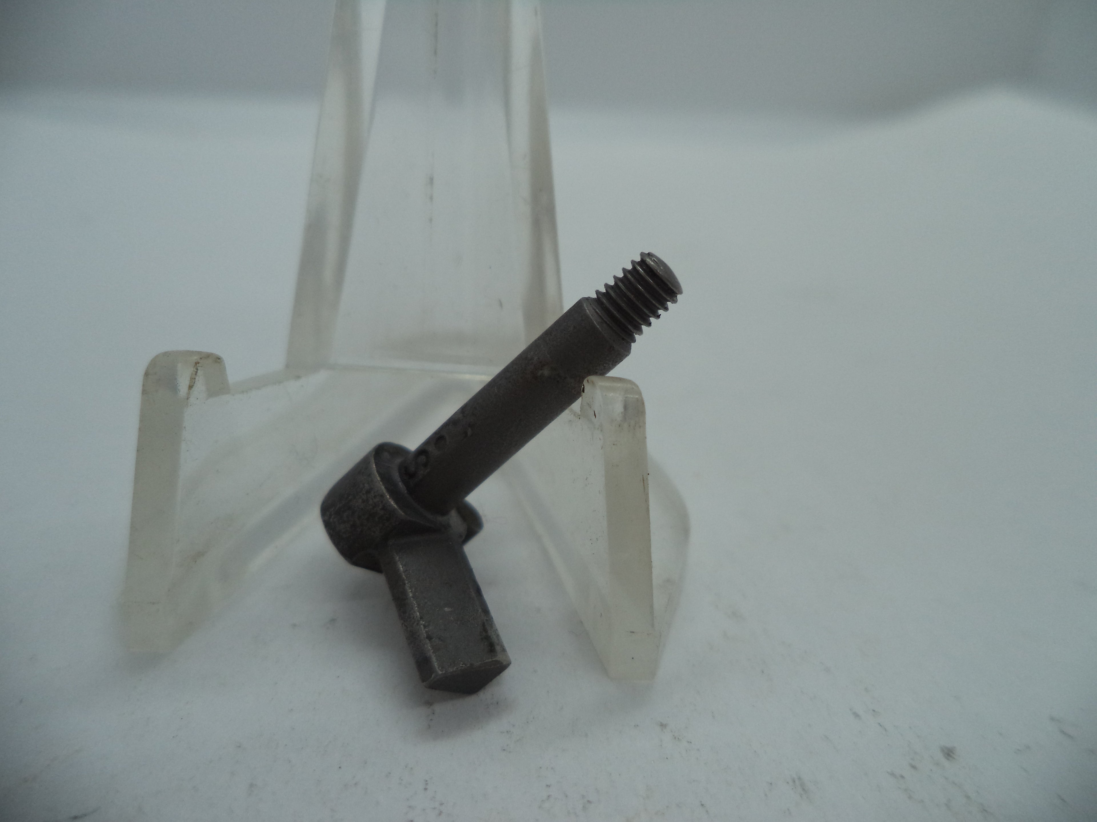 4013F Smith & Wesson Model 4013  .40 S&W  Magazine Catch (Right) Used Part