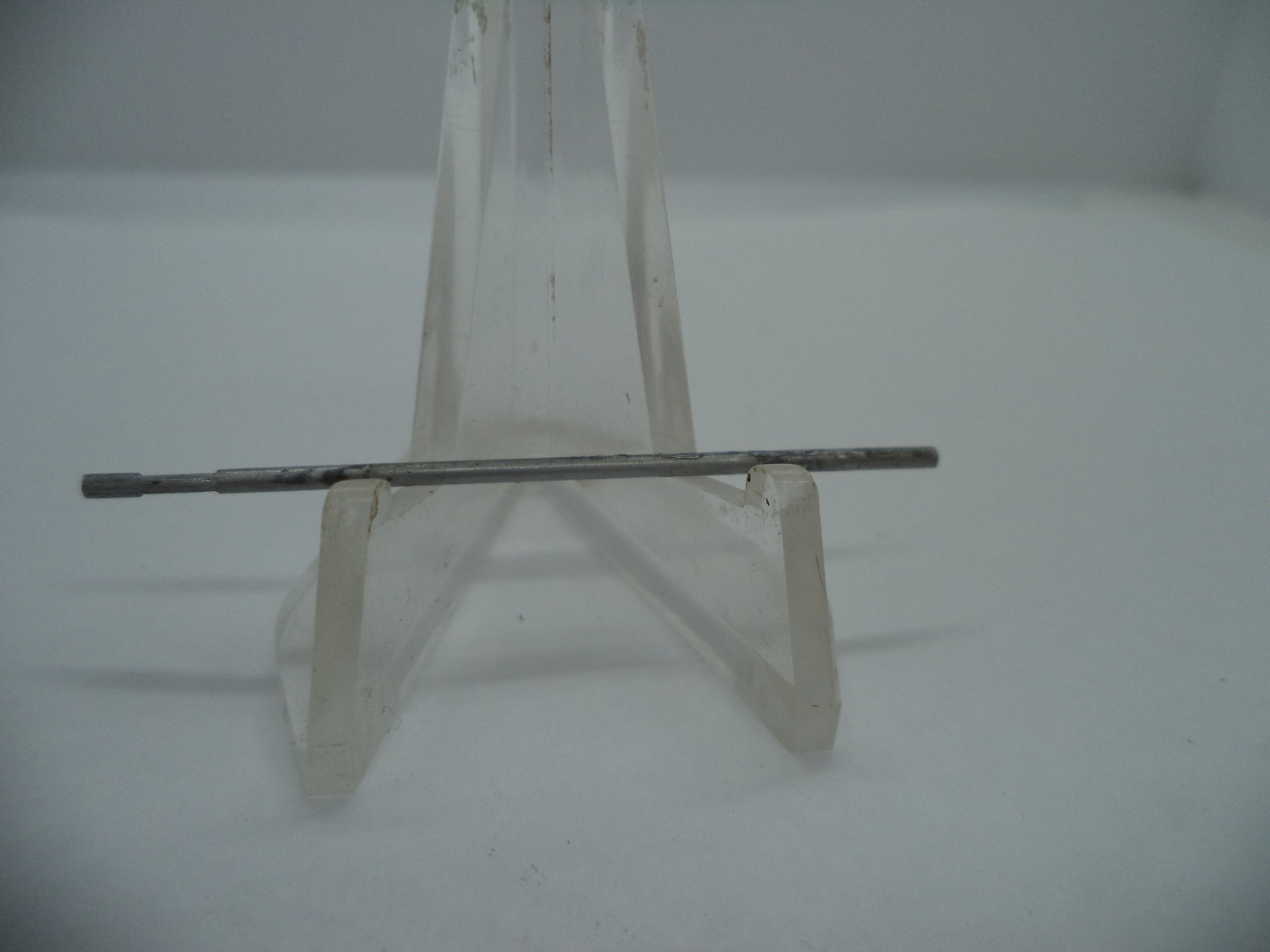 4013U Smith & Wesson Model 4013  .40 S&W Magazine Release Spring Used Part