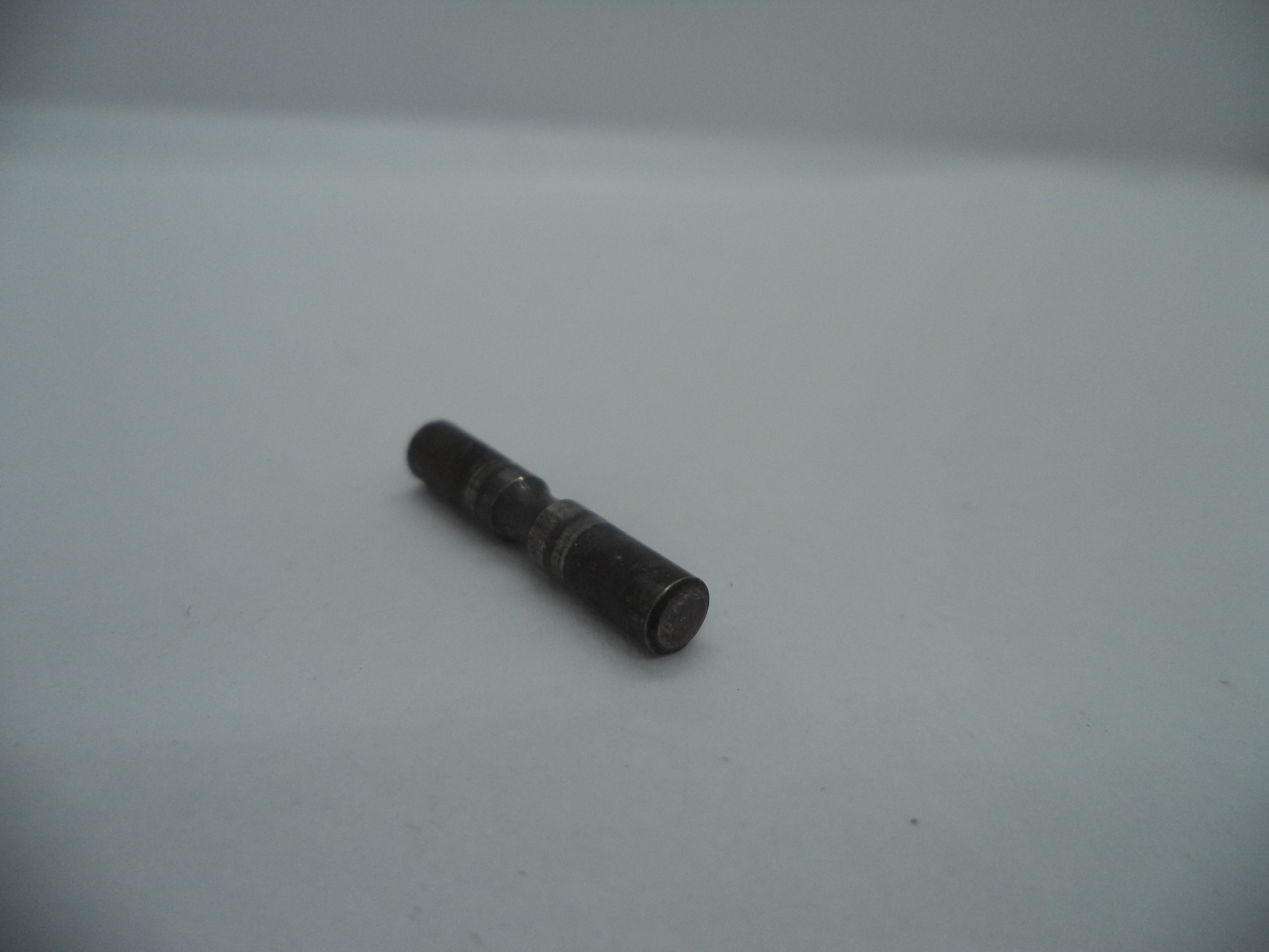 4013V Smith & Wesson Model 4013  .40 S&W Insert Pin Used Part
