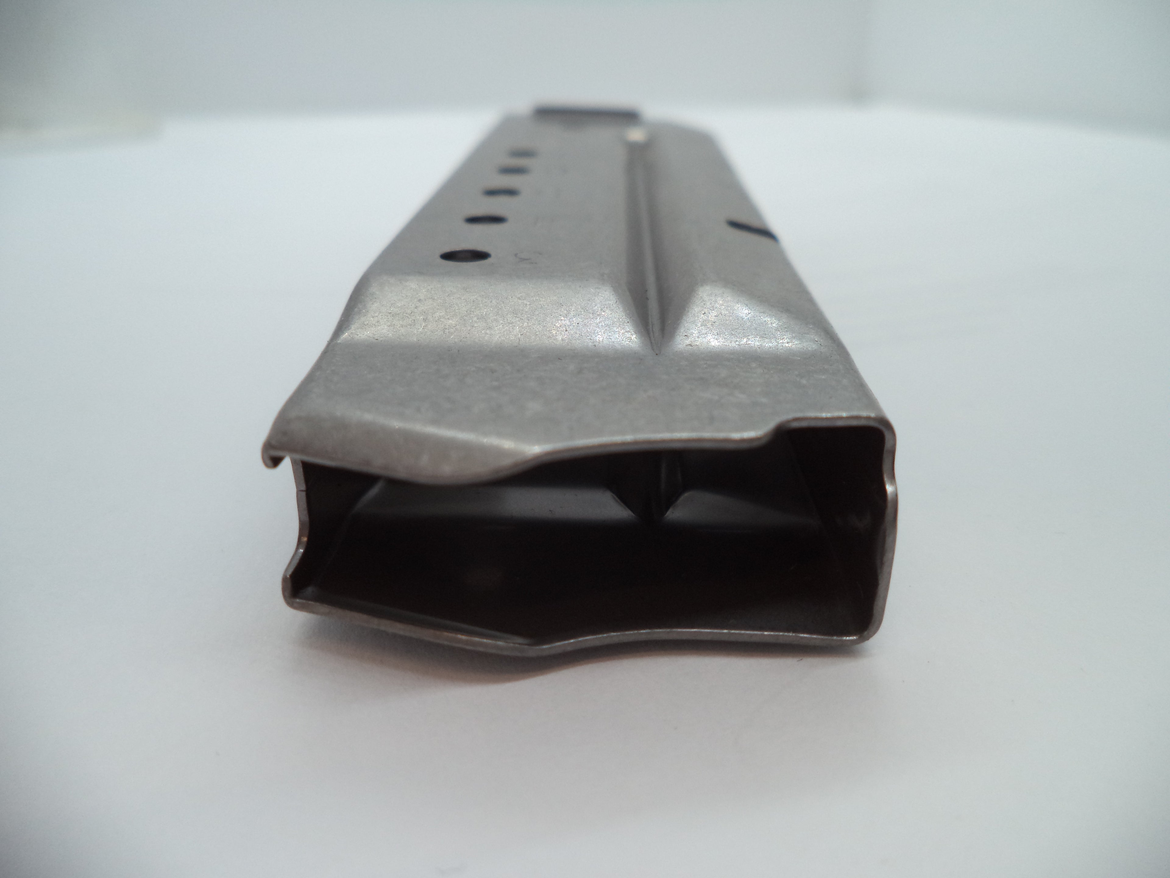 Smith & Wesson M&P Shield 40 Magazine Tube - 7 Round .40 S&W - Factory OEM 422340000