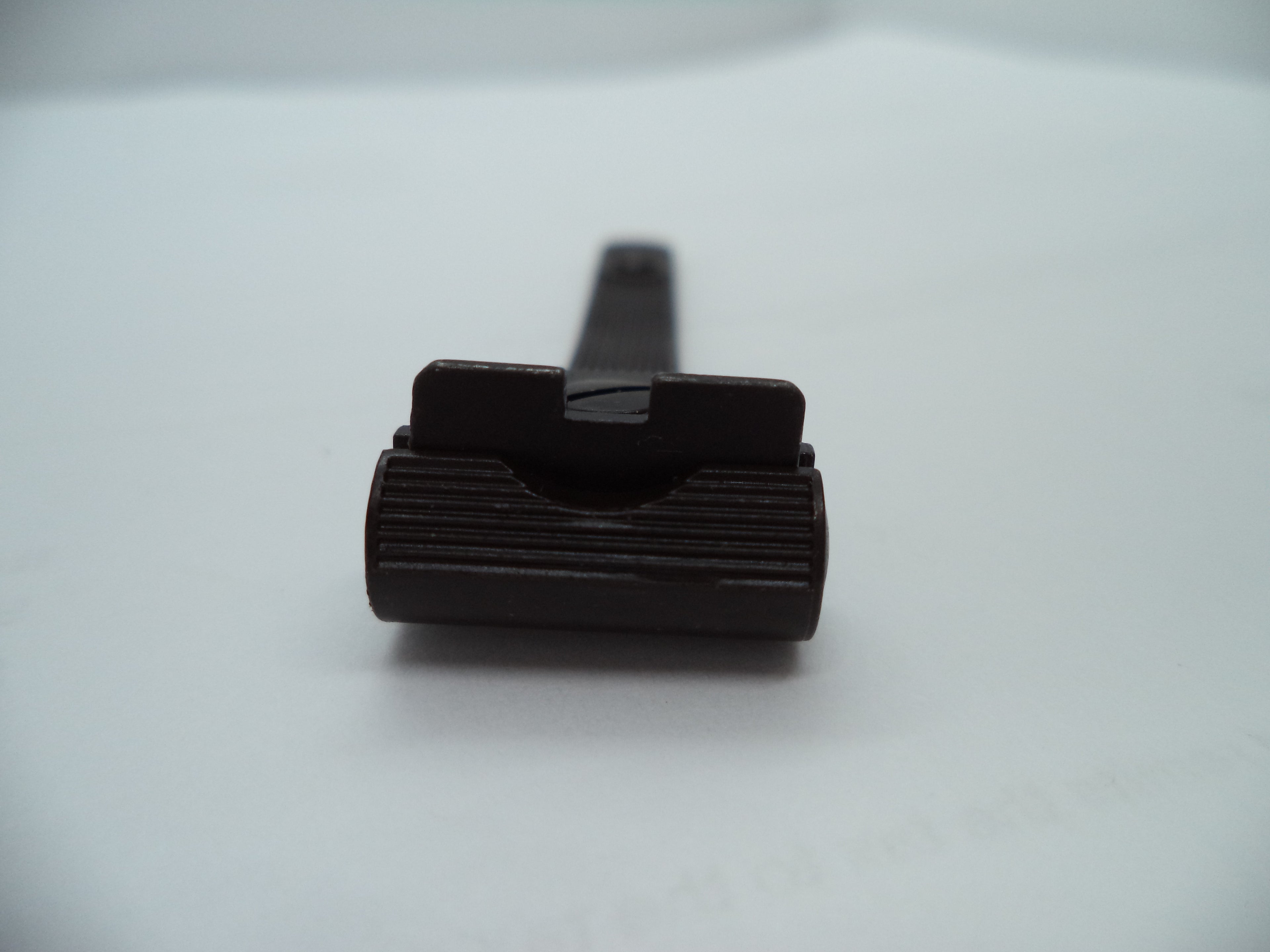 Smith & Wesson K/L/N Frame Rear Sight Assembly - .160" Black New Style - Factory New Part 223200000