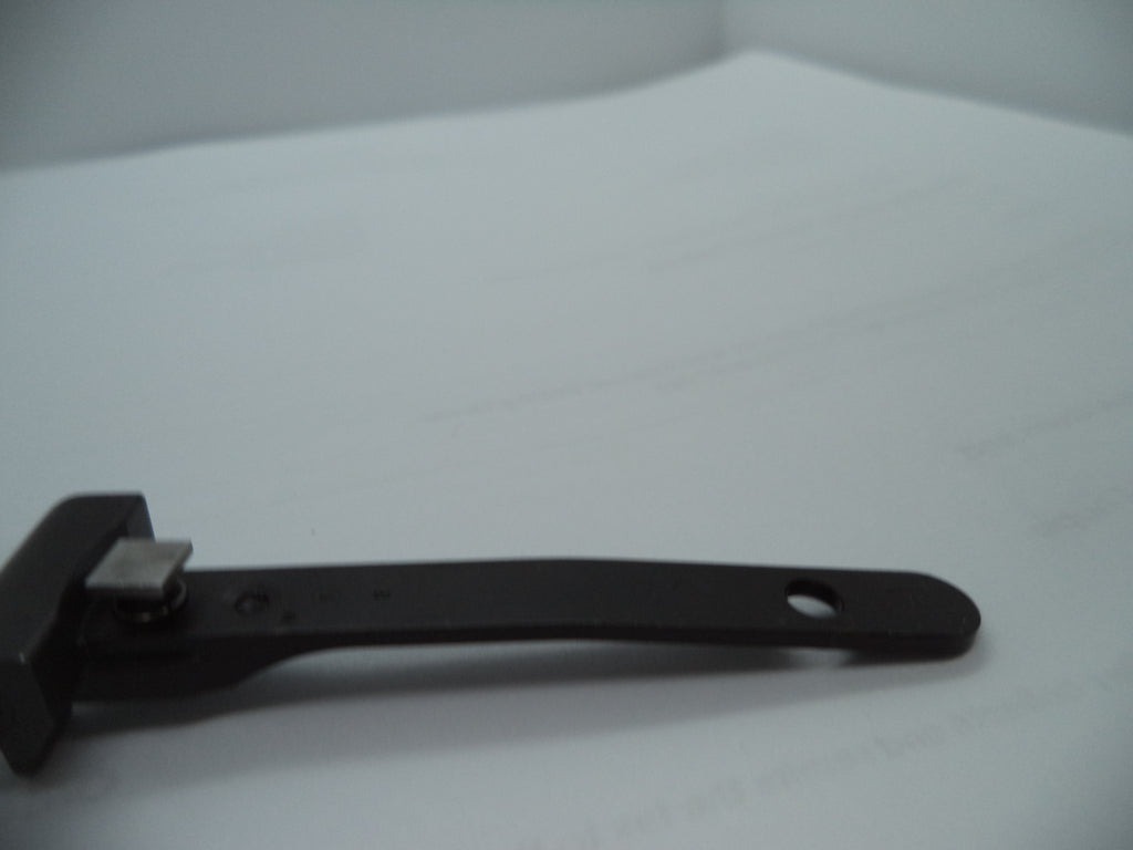 Smith & Wesson K/L/N Frame Rear Sight Assembly - .160" Black New Style - Factory New Part 223200000