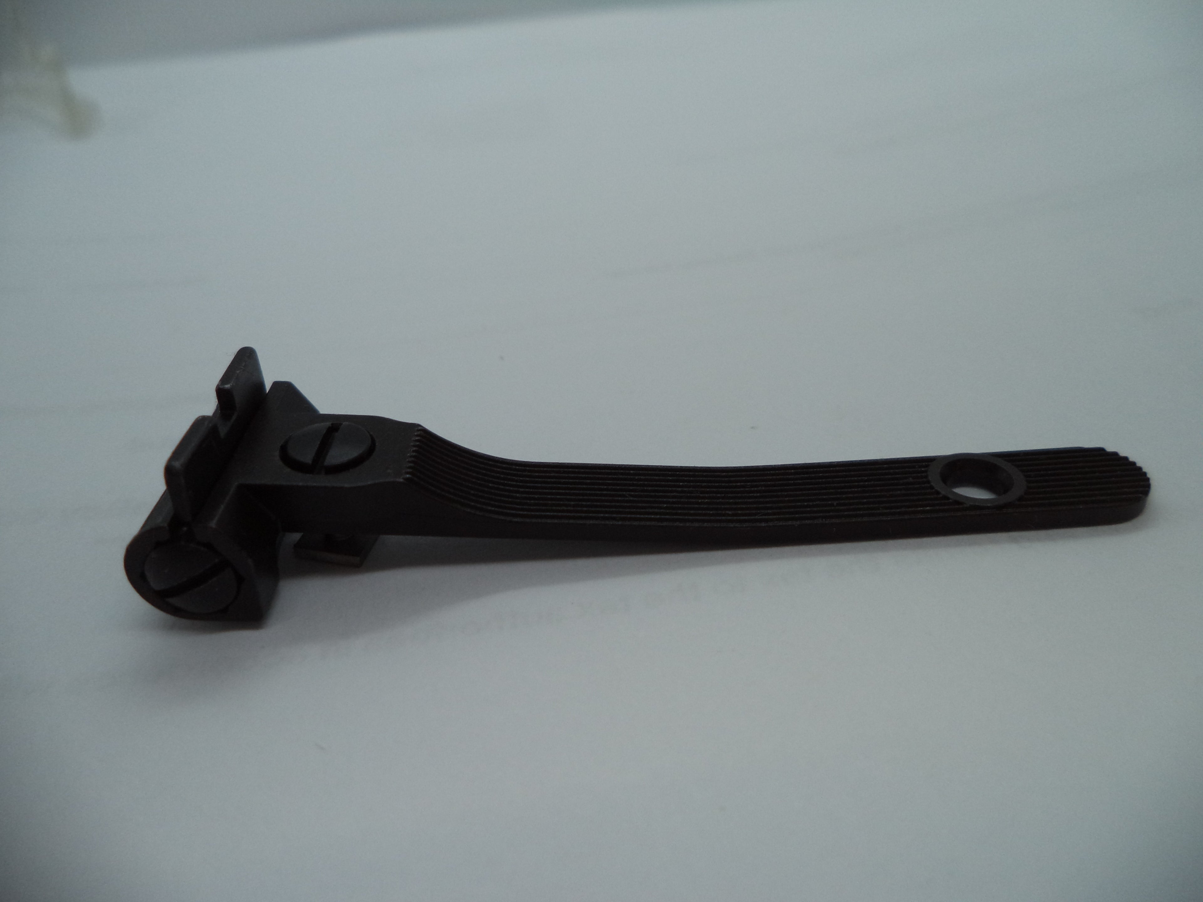 Smith & Wesson K/L/N Frame Rear Sight Assembly - .160" White Outline - Factory New Part 223240000