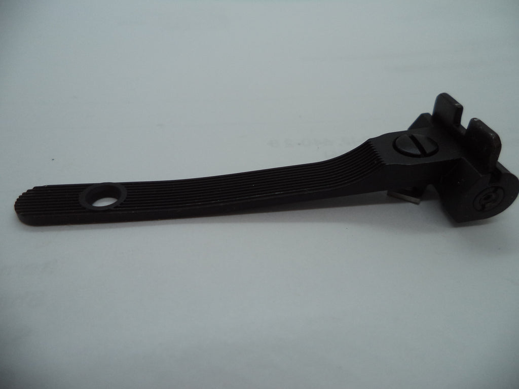 Smith & Wesson L Frame 686 Plus Rear Sight Assembly - 1.835" White Outline 226060000