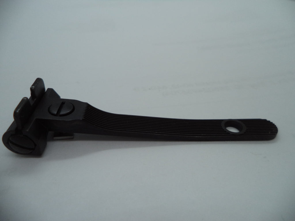 Smith & Wesson L Frame 686 Plus Rear Sight Assembly - 1.835" White Outline 226060000