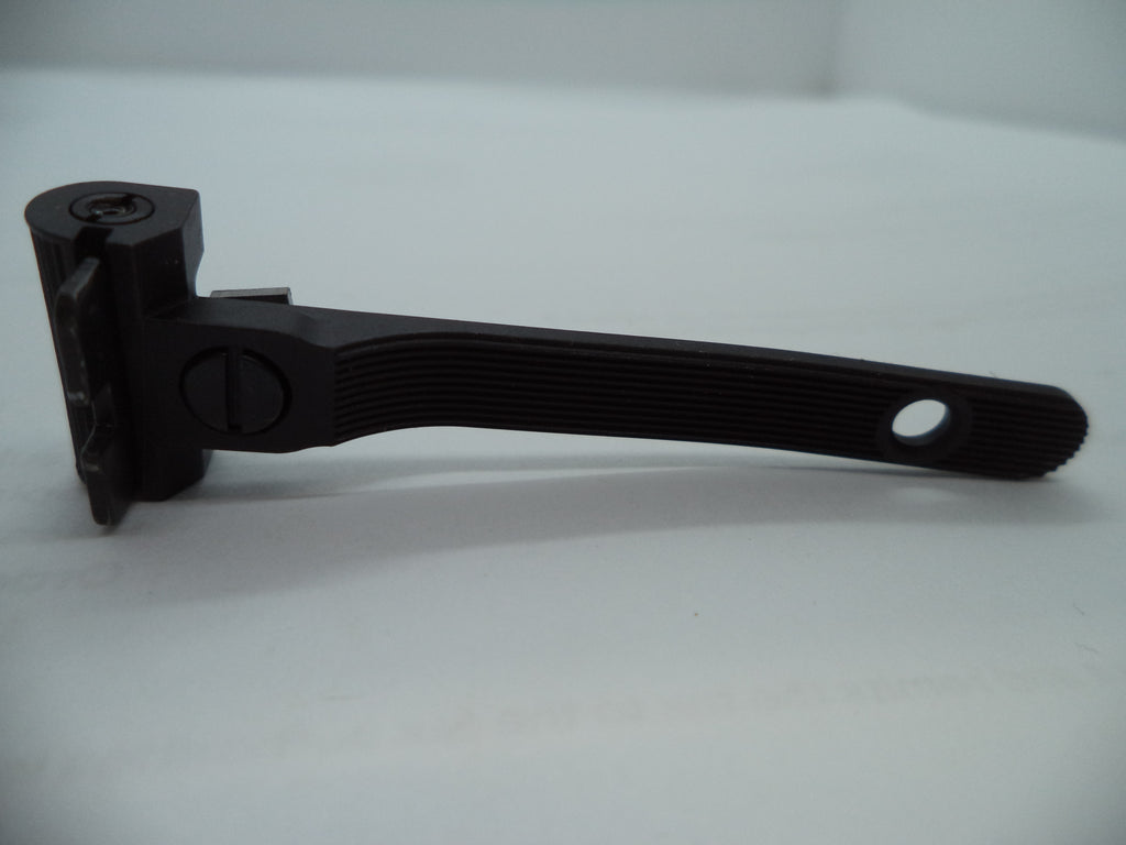 Smith & Wesson L Frame 686 Plus Rear Sight Assembly - 1.835" White Outline 226060000
