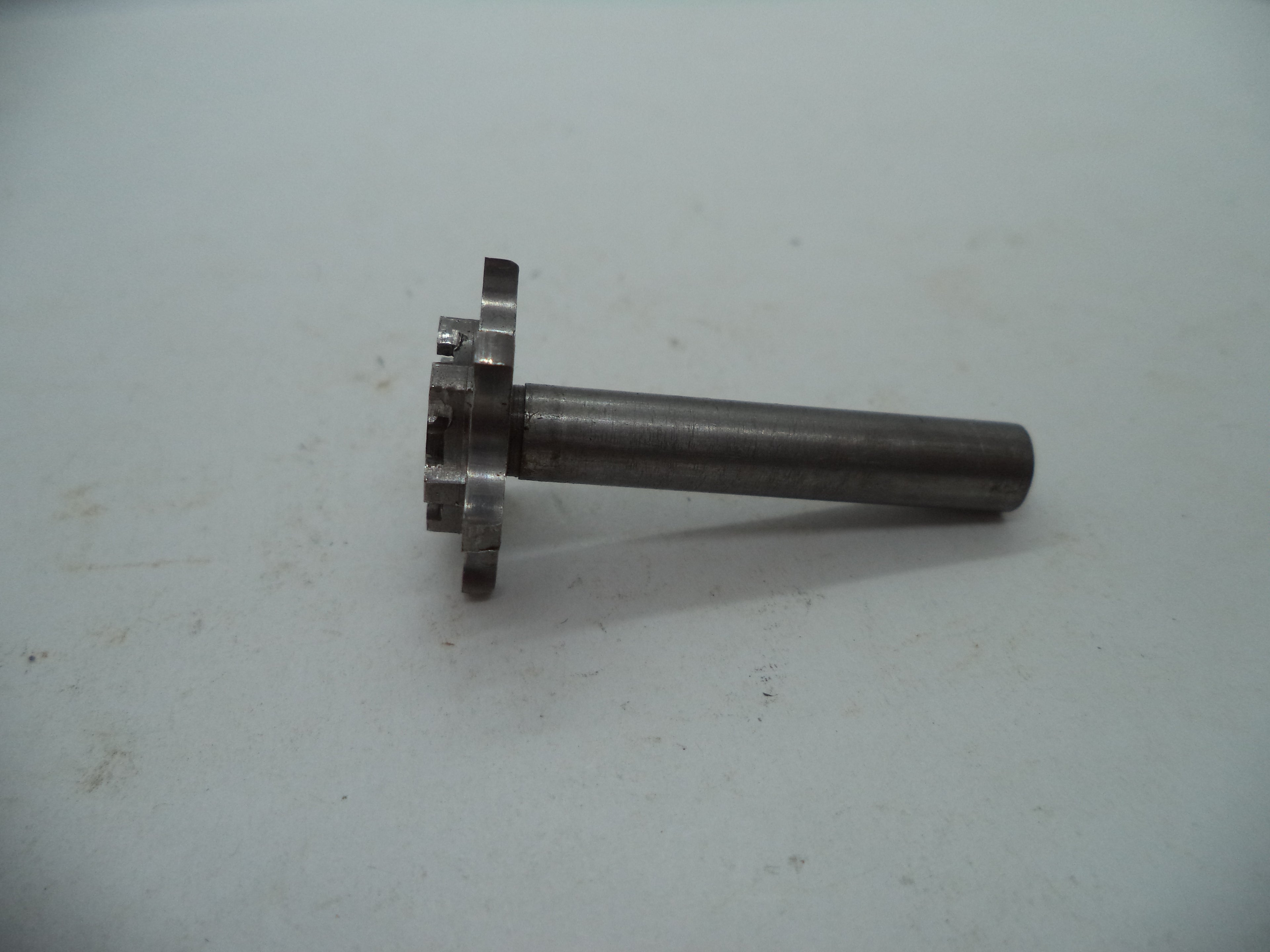 S&W Revolver K Frame Model 64 to 64-4, 67 to 67-1 .38  Extractor 070480000