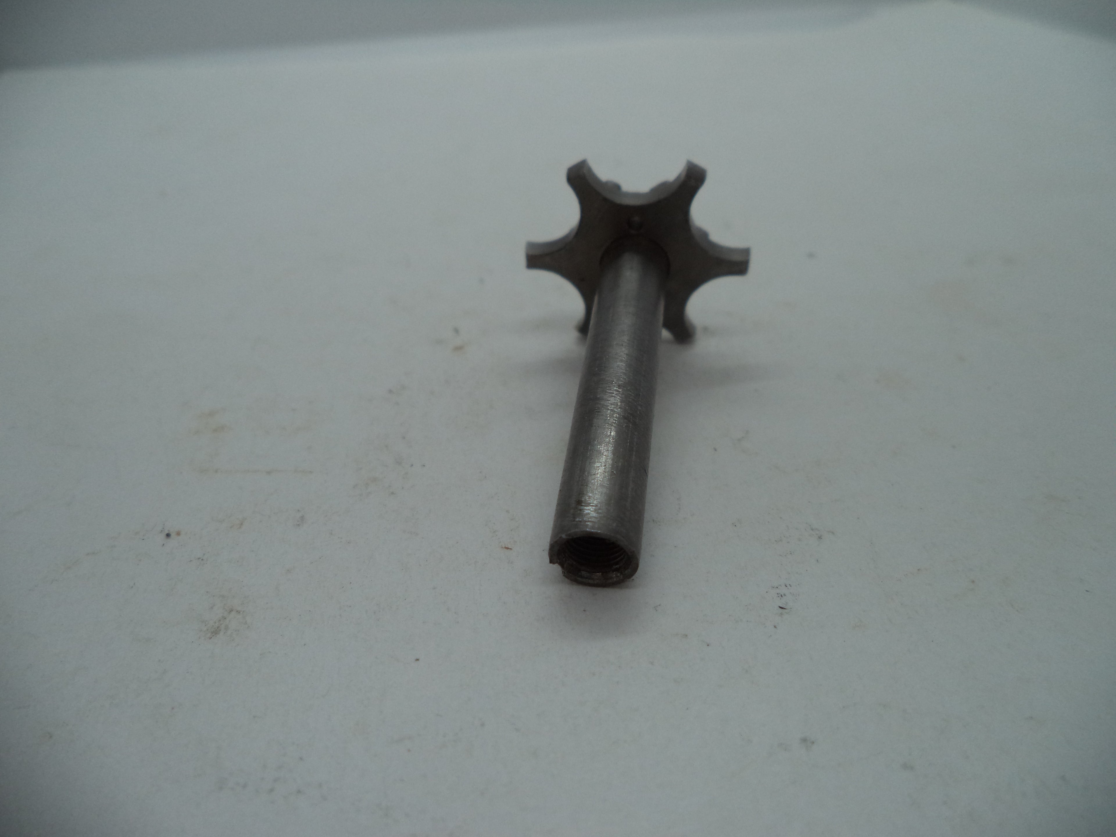S&W Revolver K Frame Model 64 to 64-4, 67 to 67-1 .38  Extractor 070480000