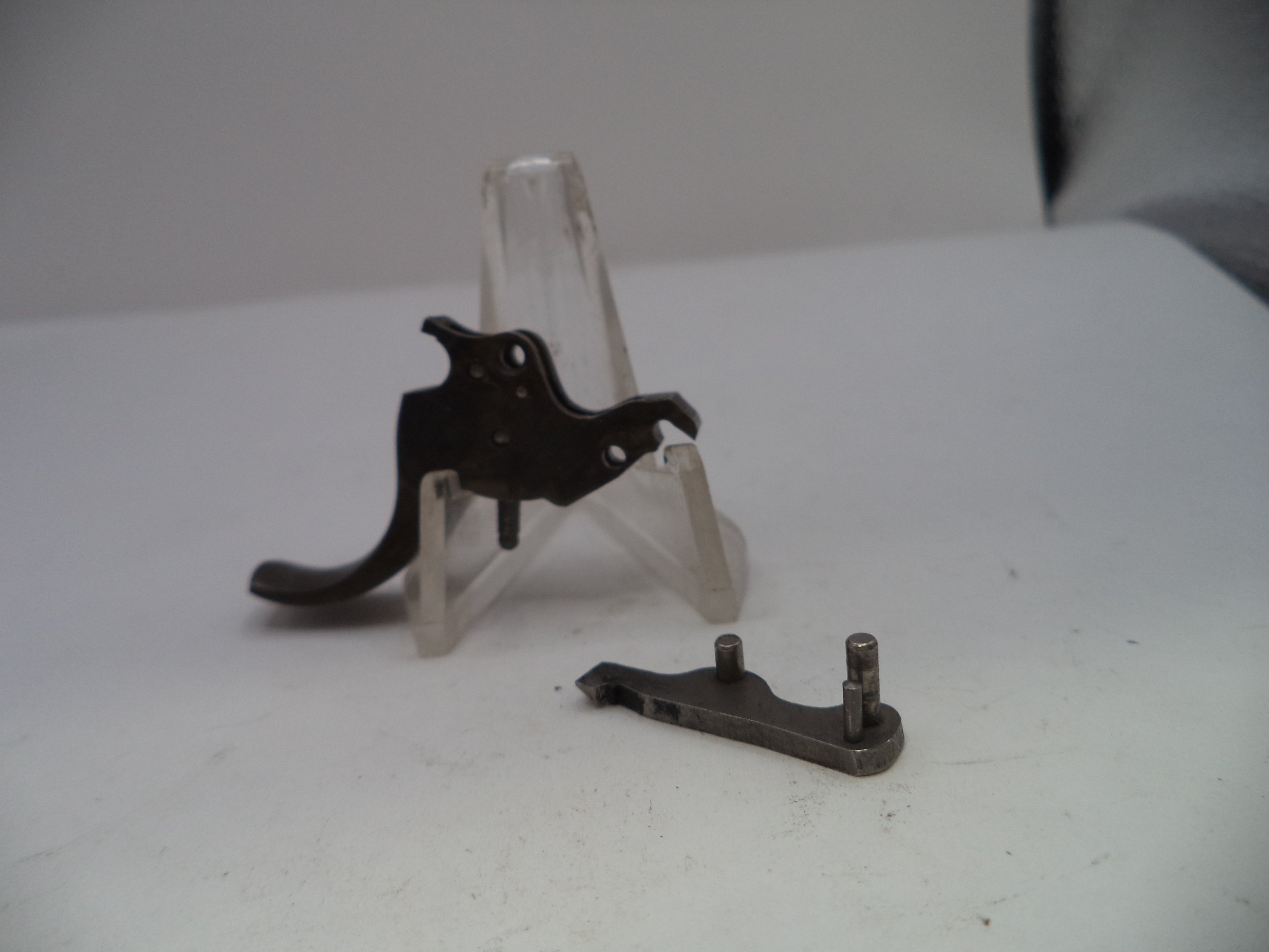 Smith & Wesson J Frame Model 640 .38 Special Smooth Trigger .300" - Stainless Steel Old Style J640107