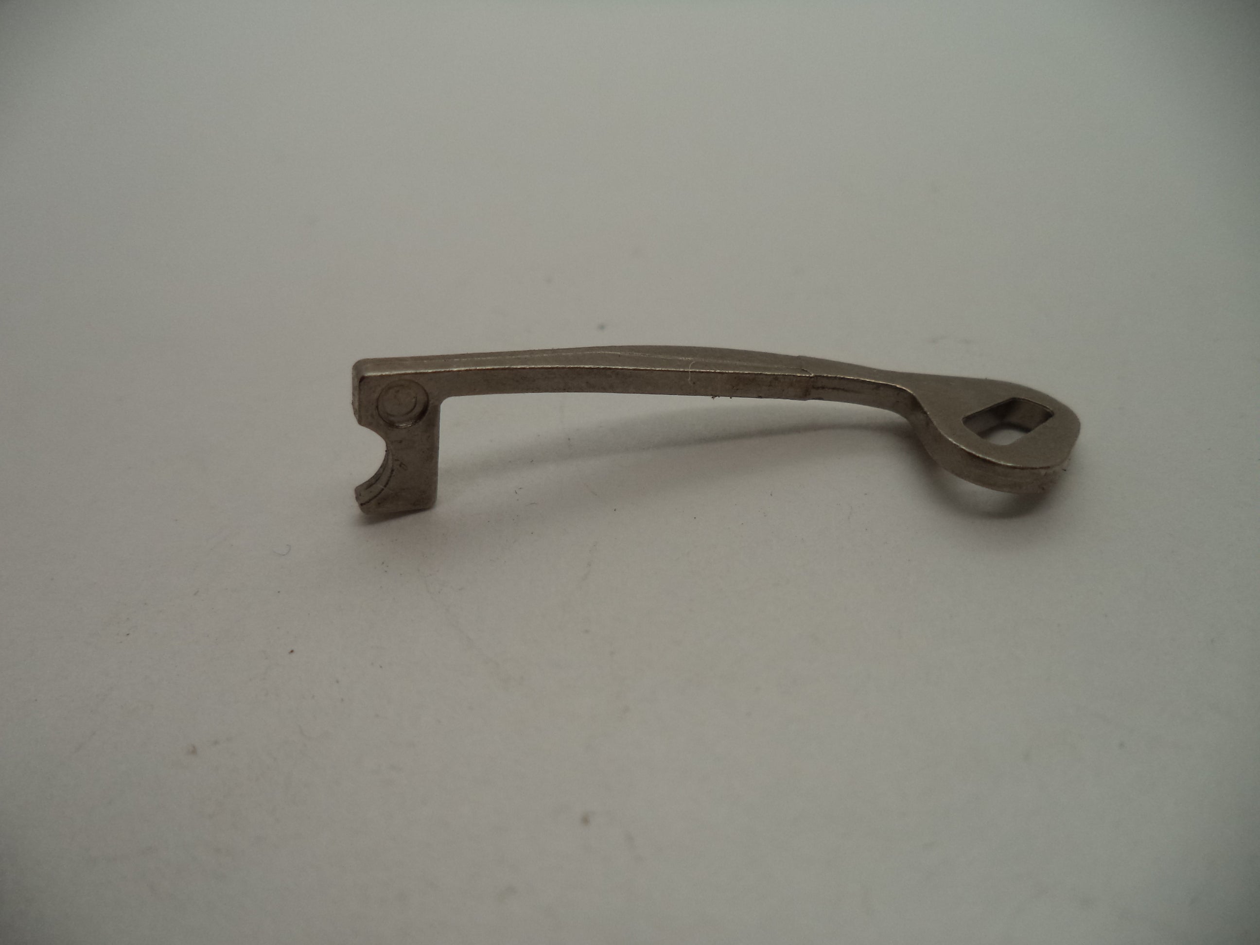 36120 Smith & Wesson J Frame Model 36 Hammer Block .38 Special Used Part