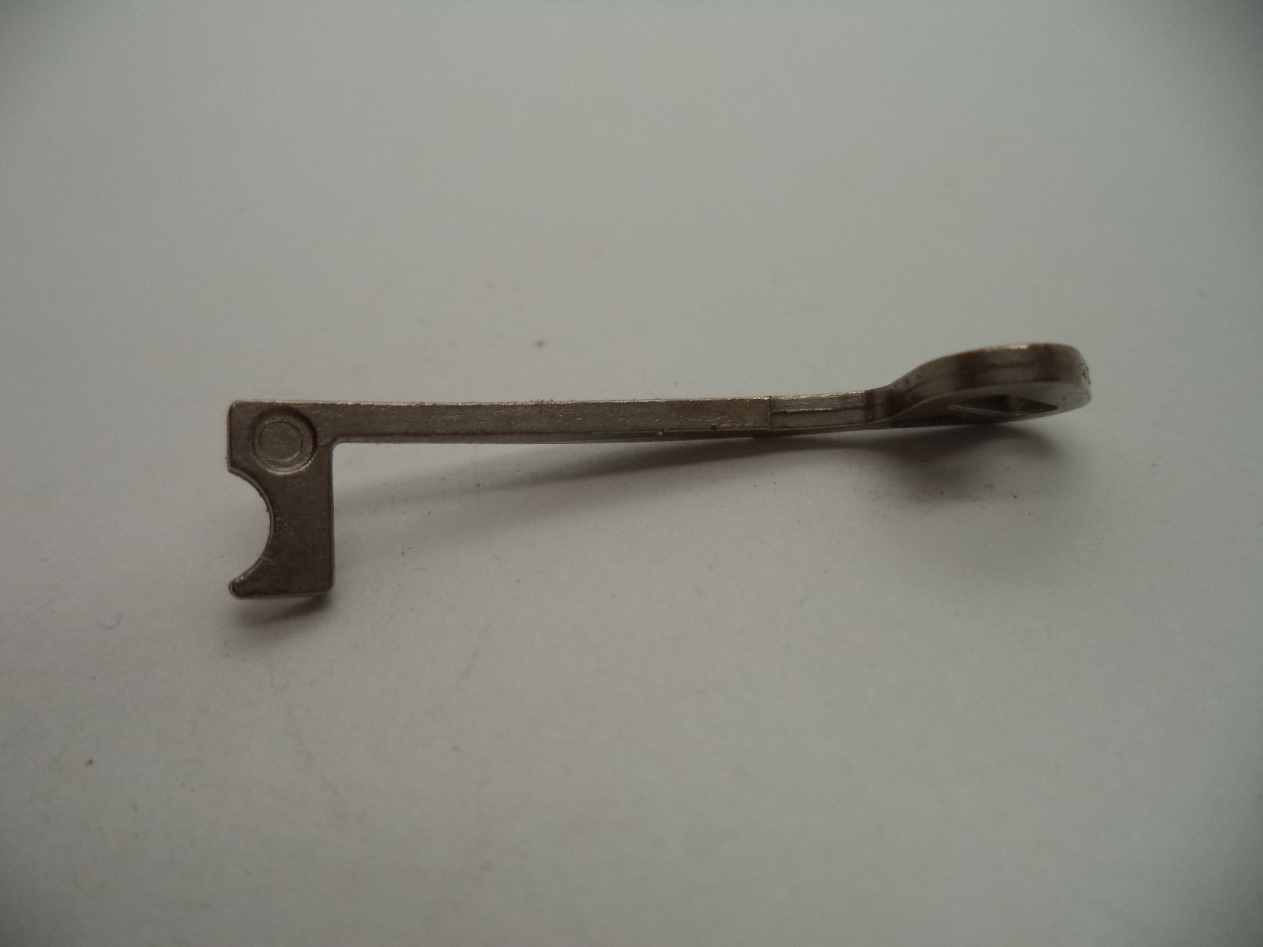 36120 Smith & Wesson J Frame Model 36 Hammer Block .38 Special Used Part