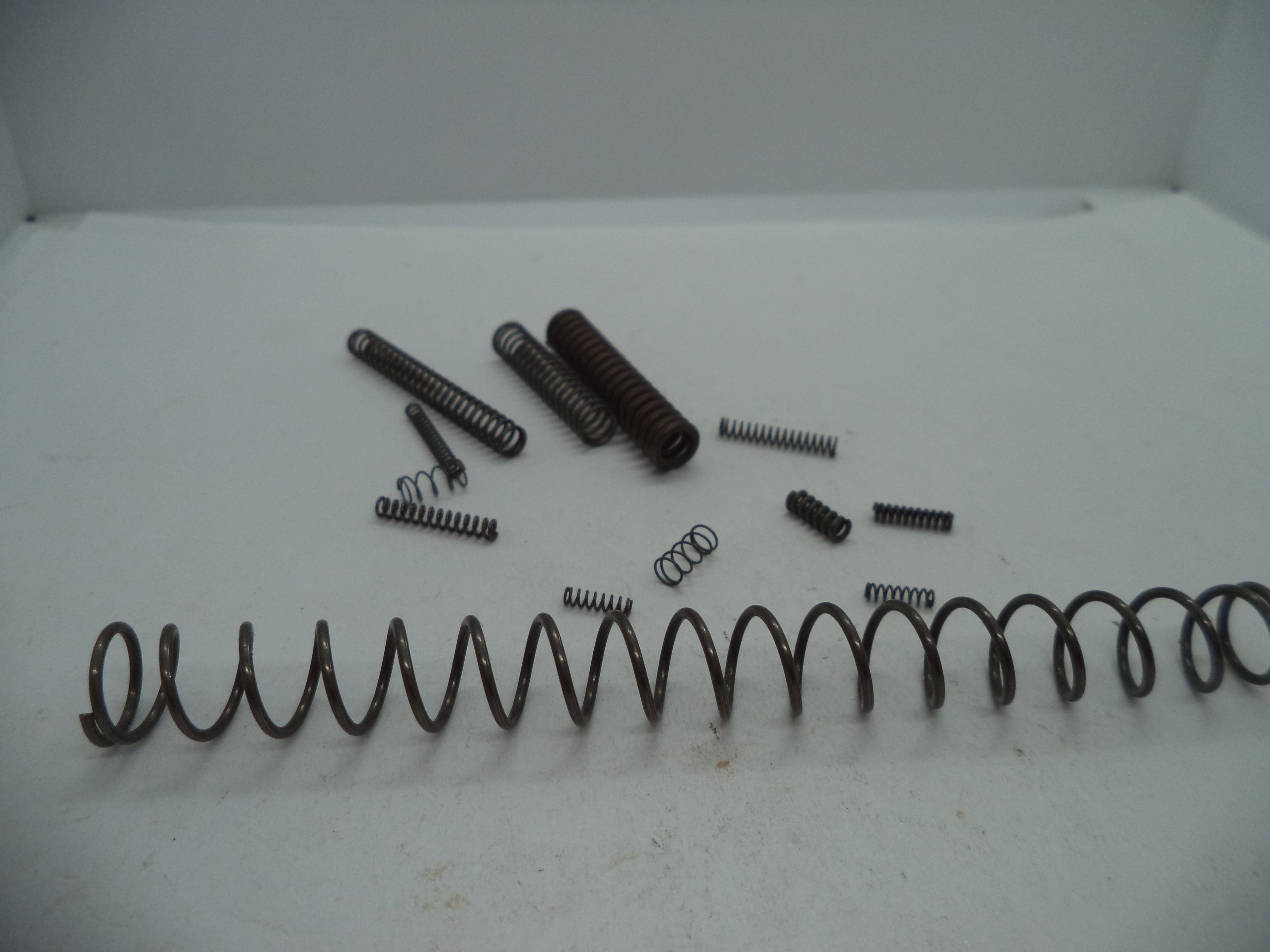 69311 Wolff Service Pak Type-I - S&W 3913 3953 6904 6906 6926 469 669 9mm