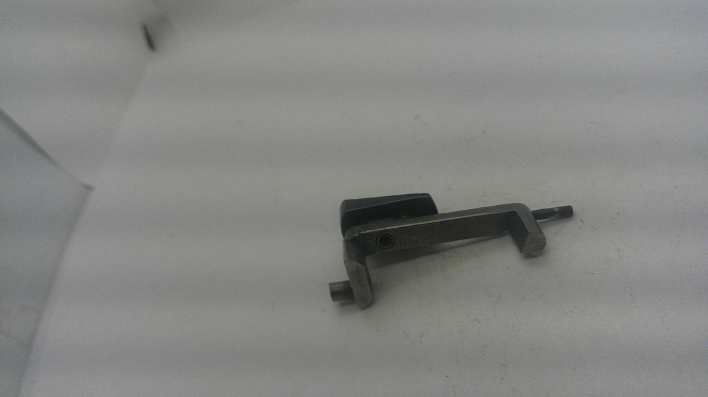Smith & Wesson I-frame .22/32 Kit Gun .22 LR flat thumb piece and bolt, reverse view. Inventory reference 5.