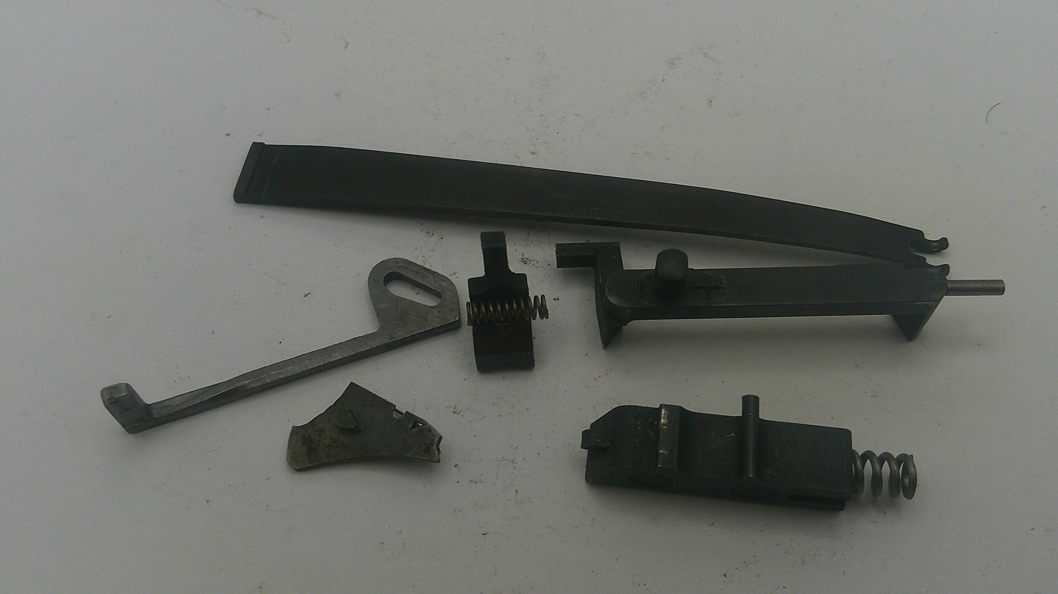 Smith & Wesson L Frame Model 686 Internal Parts Kit - .357 Magnum (Used) 686139