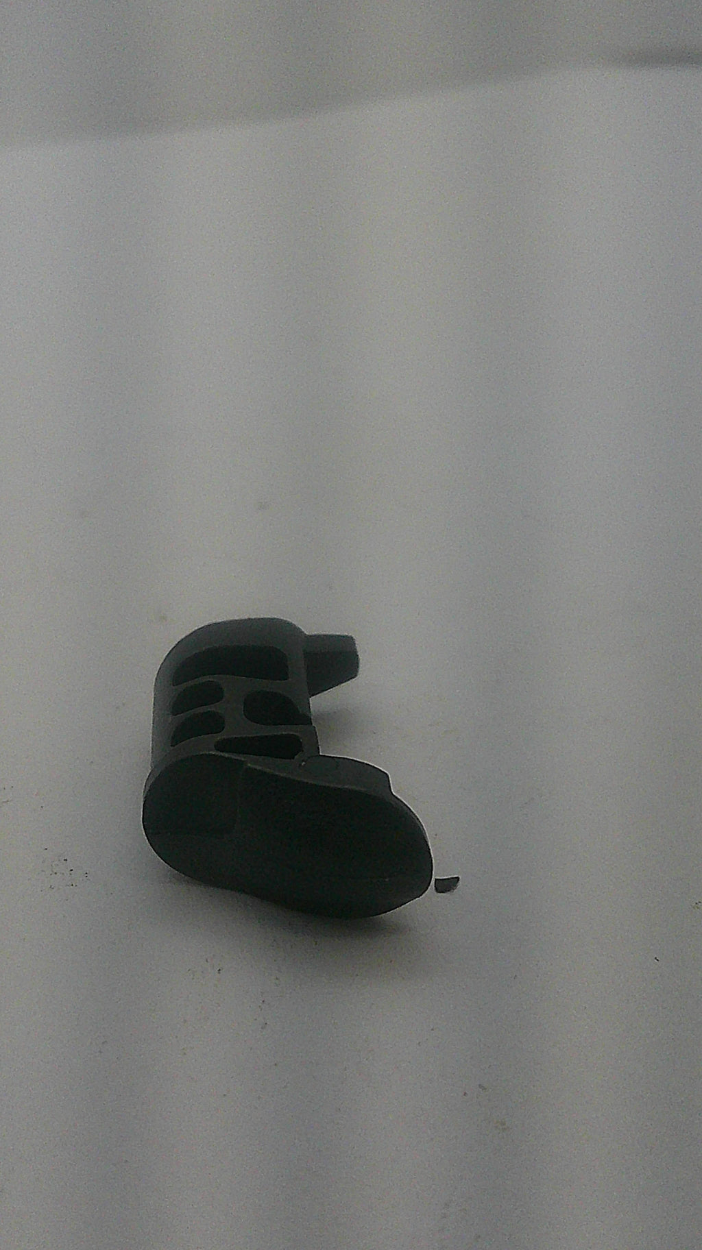 Smith & Wesson Smith & Wesson M&P Shield 2.0 9mm Magazine Catch MPS26B Part MPS26B