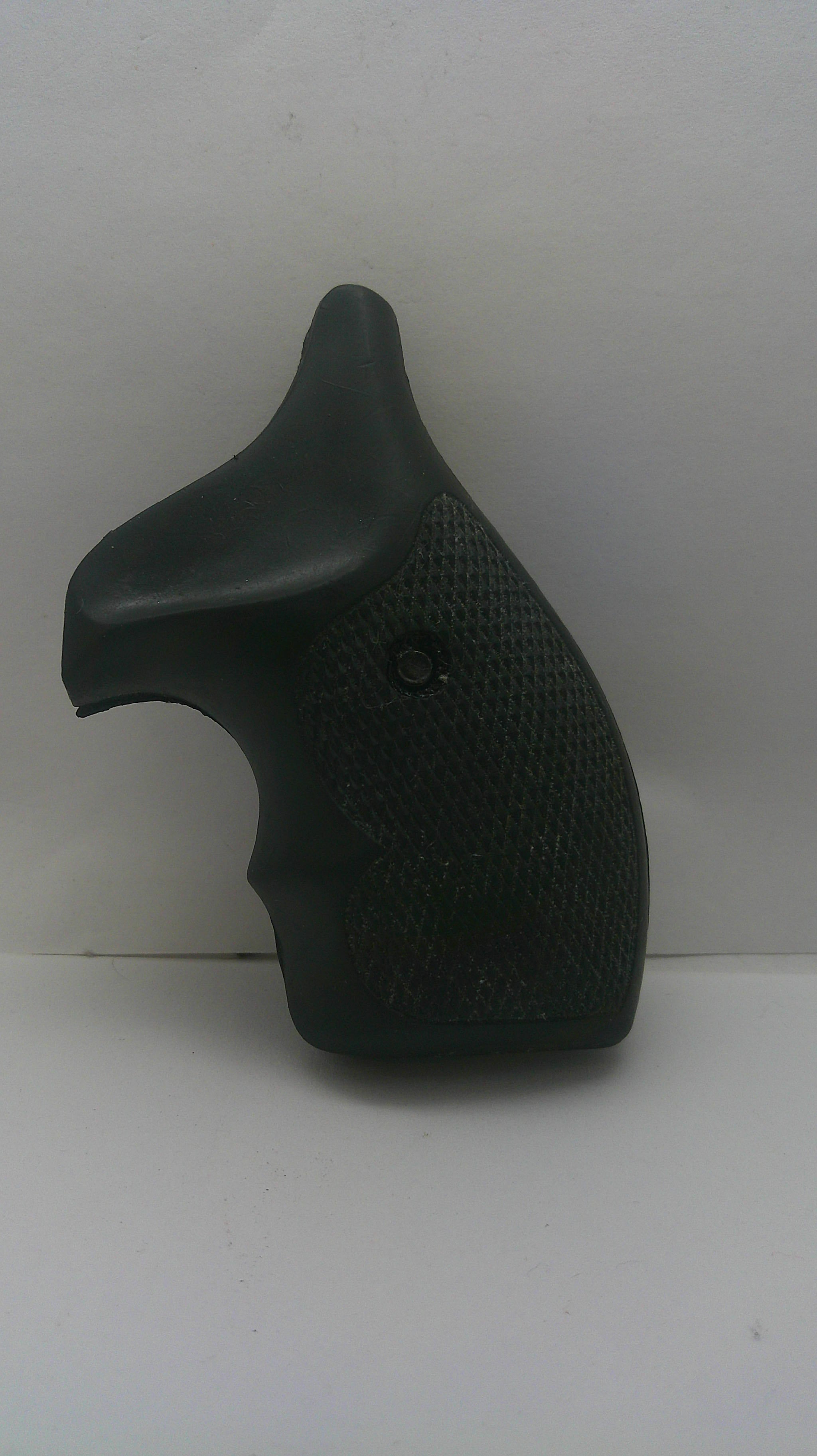Smith & Wesson Smith & Wesson J Frame GP29 Rubber Grips GP29