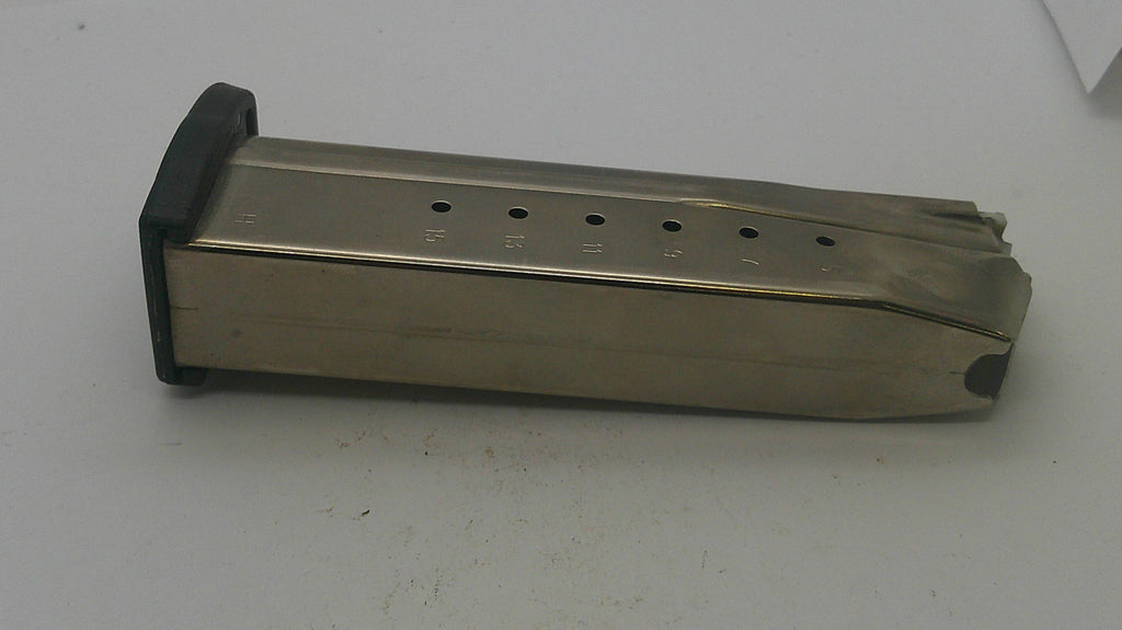 Smith & Wesson Smith & Wesson SD9 Magazine SD17 Part SD17