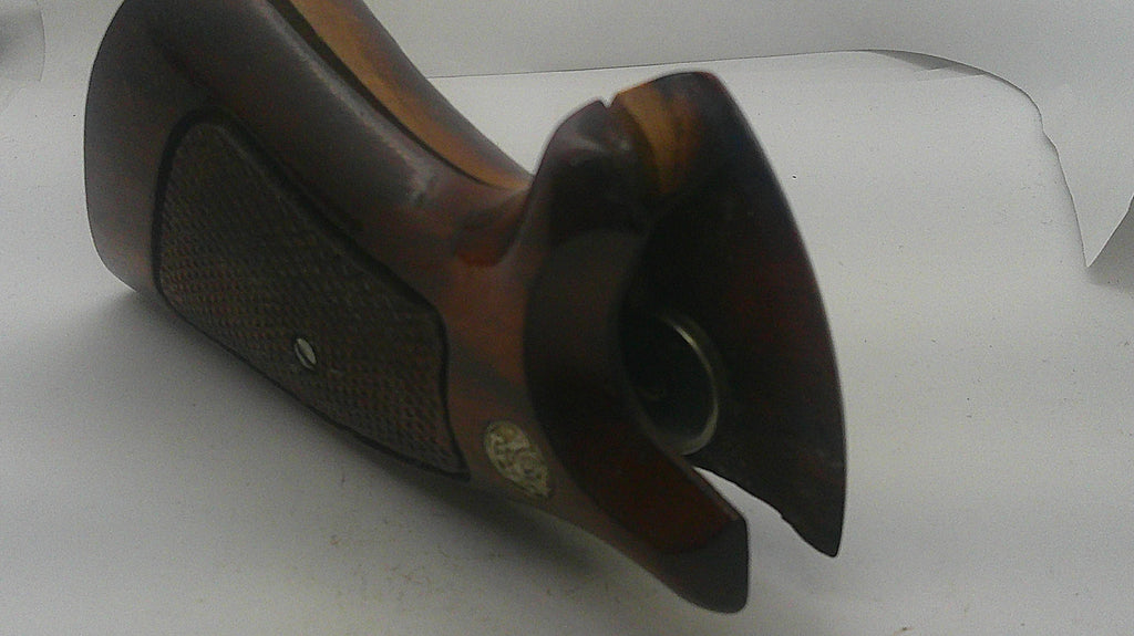 Smith & Wesson K/L Frame Square Butt Wood Target Grips, inventory reference A8, upper contour detail