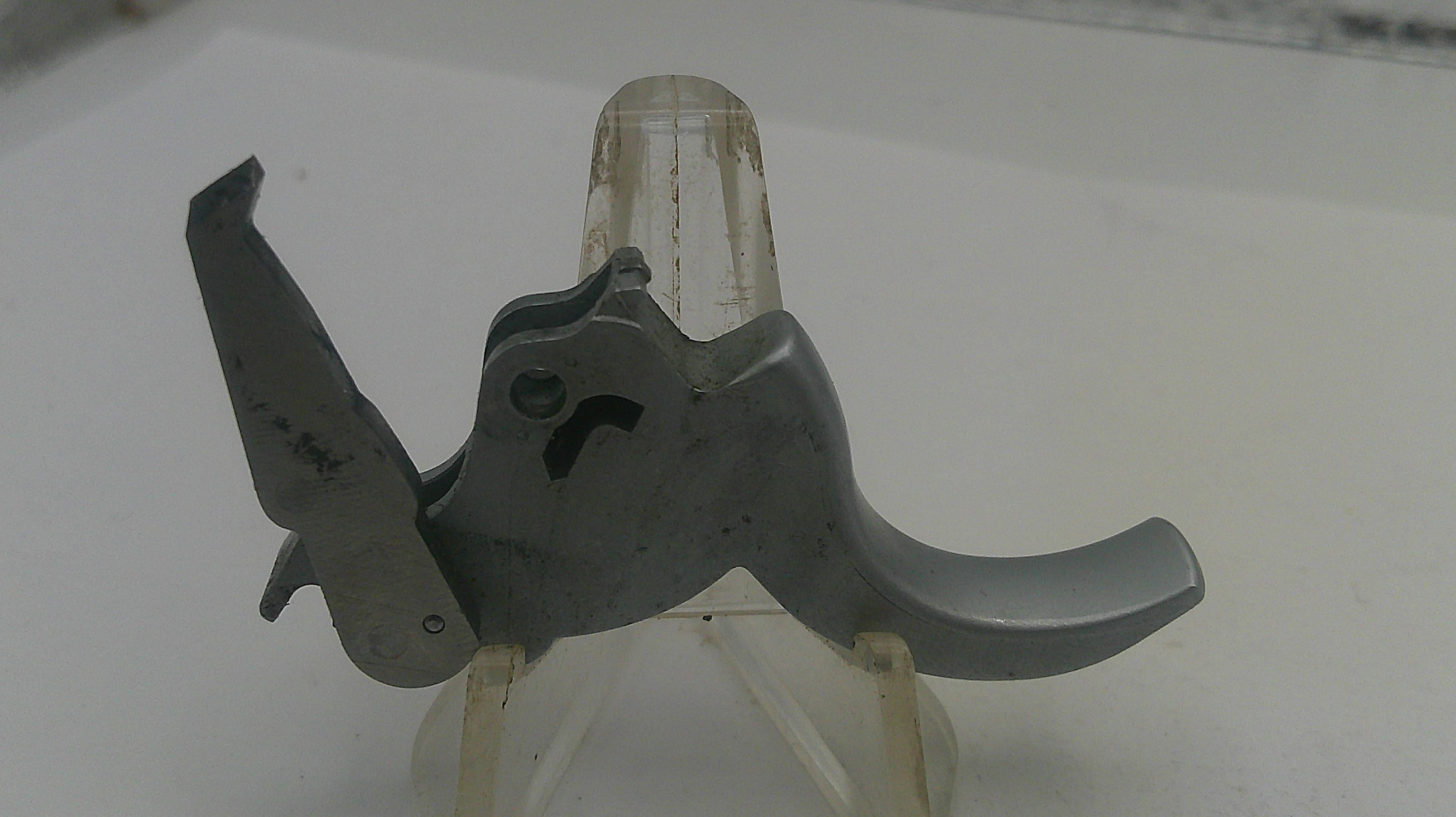 Smith & Wesson L Frame Model 686 .310" Wide Spur Trigger - Used 686190A