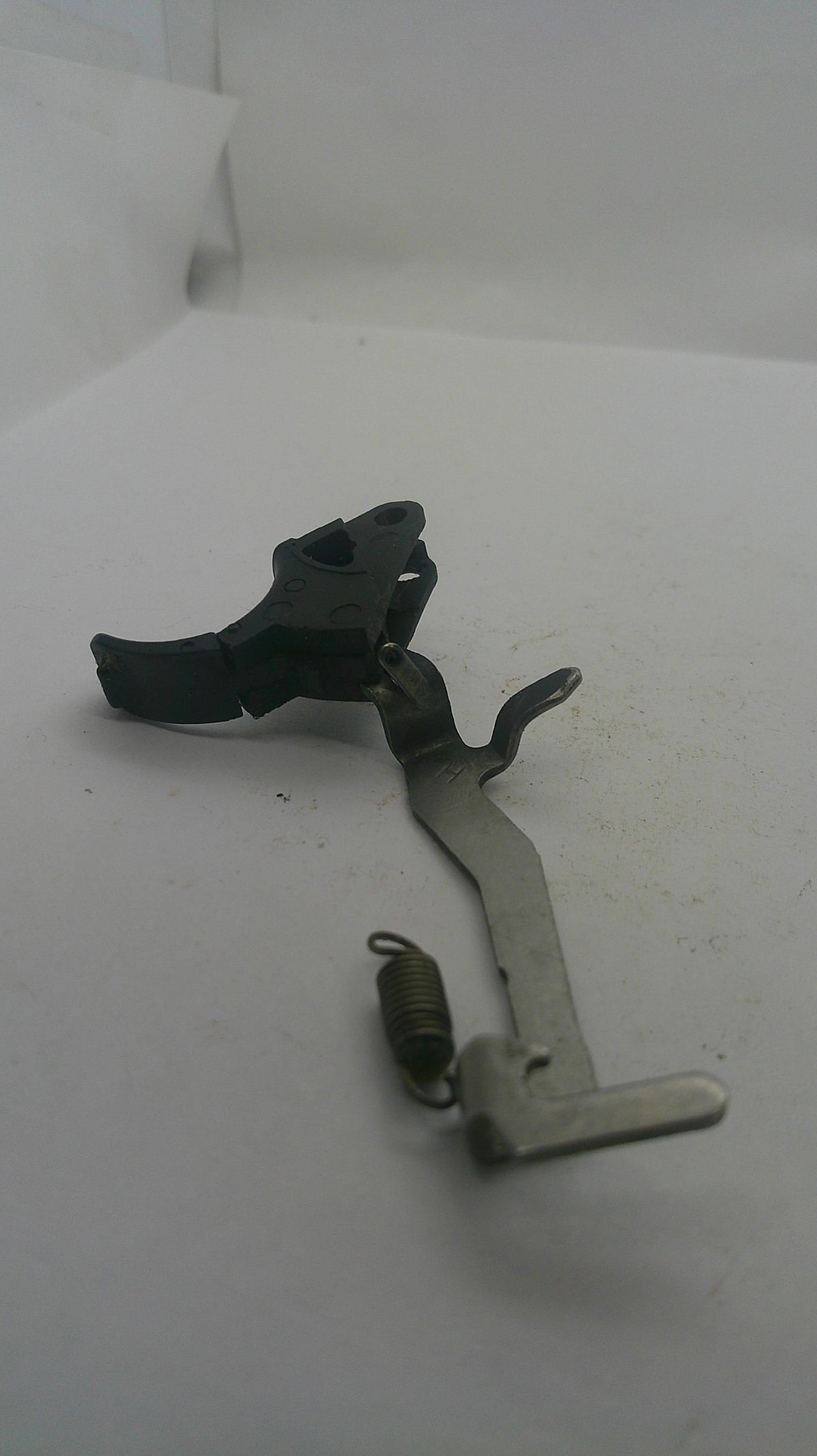 Smith & Wesson Smith & Wesson SD9 Trigger Bar SD16 Part SD16