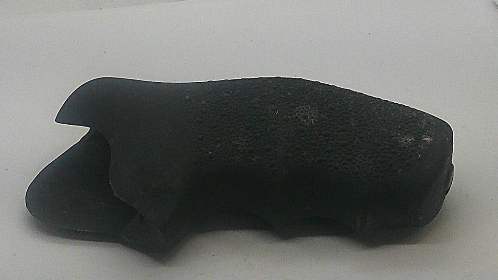 Hogue Smith & Wesson J-Frame Round Butt Monogrip, opposite side view. Inventory reference PP7.