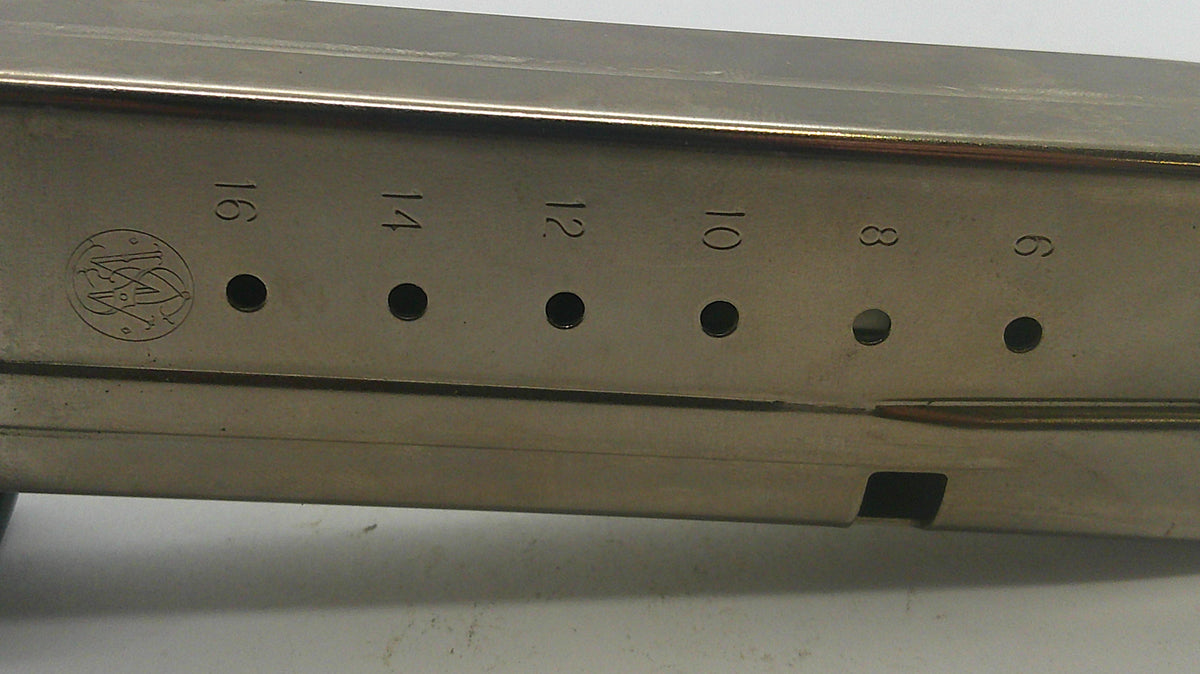 Smith & Wesson Smith & Wesson SD9 Magazine SD17 Part SD17