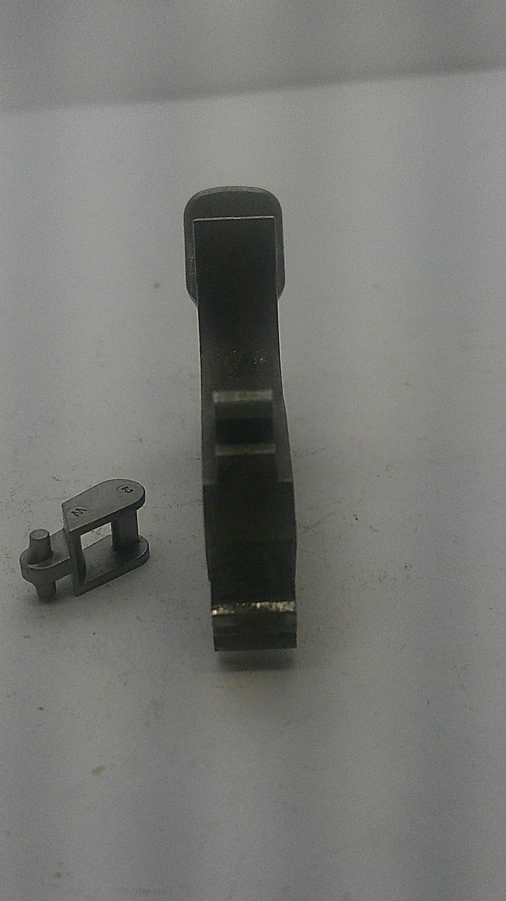Smith & Wesson Smith & Wesson K & L Frame Mulit- Model Hammer/Stirrup .375" Wide Spur MIM 29365U2 Part 29365U2