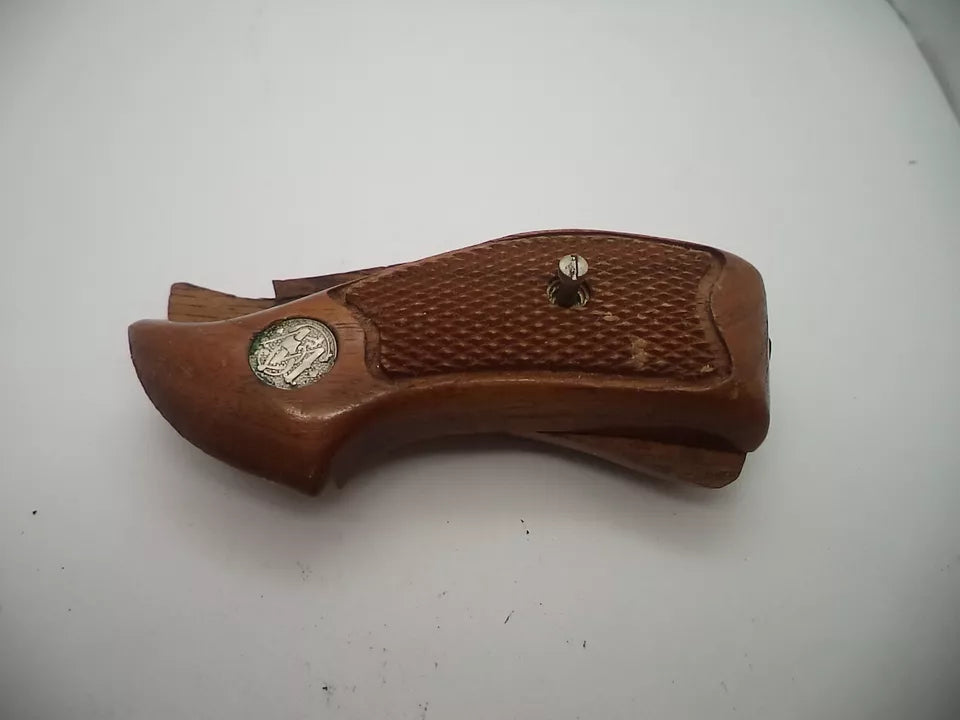Smith & Wesson J Frame Model 32 & 33 Vintage Wood Grips - .38 S&W - Used OEM - V3316