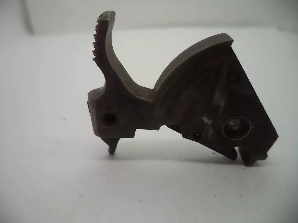 V3313 S&W J Frame Model 32, 33 Hammer .236" Spur .38 S&W ctg. Used