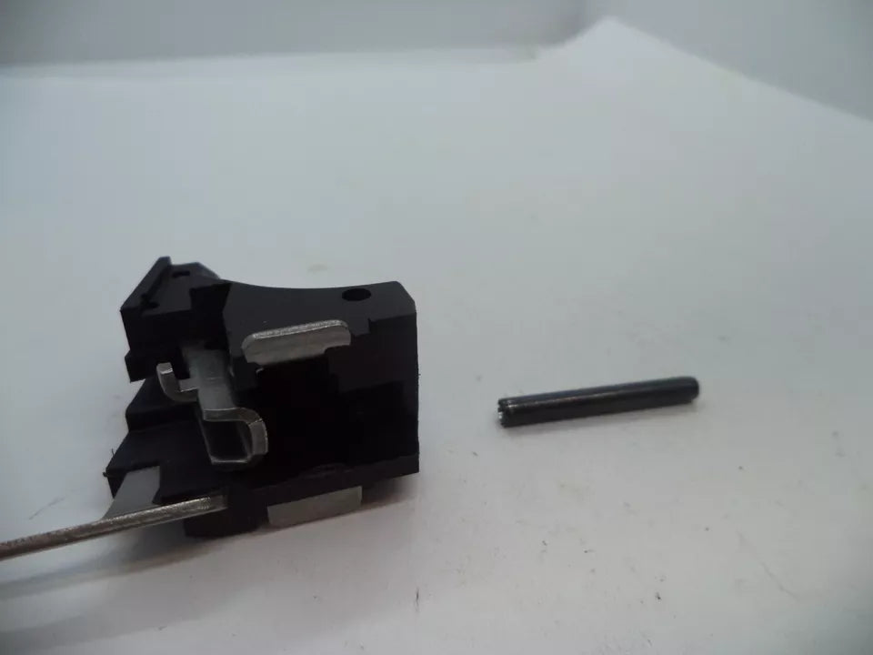 Smith & Wesson SD40 VE Housing Block & Pin .40 S&W - Part# SD40VE4