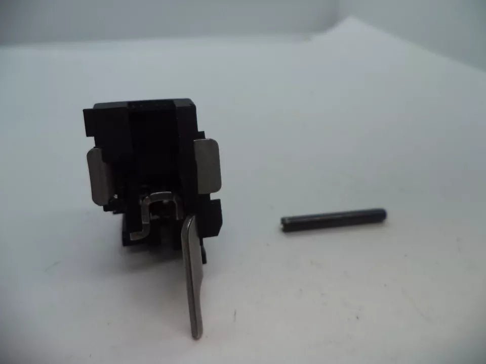Smith & Wesson SD40 VE Housing Block & Pin .40 S&W - Part# SD40VE4