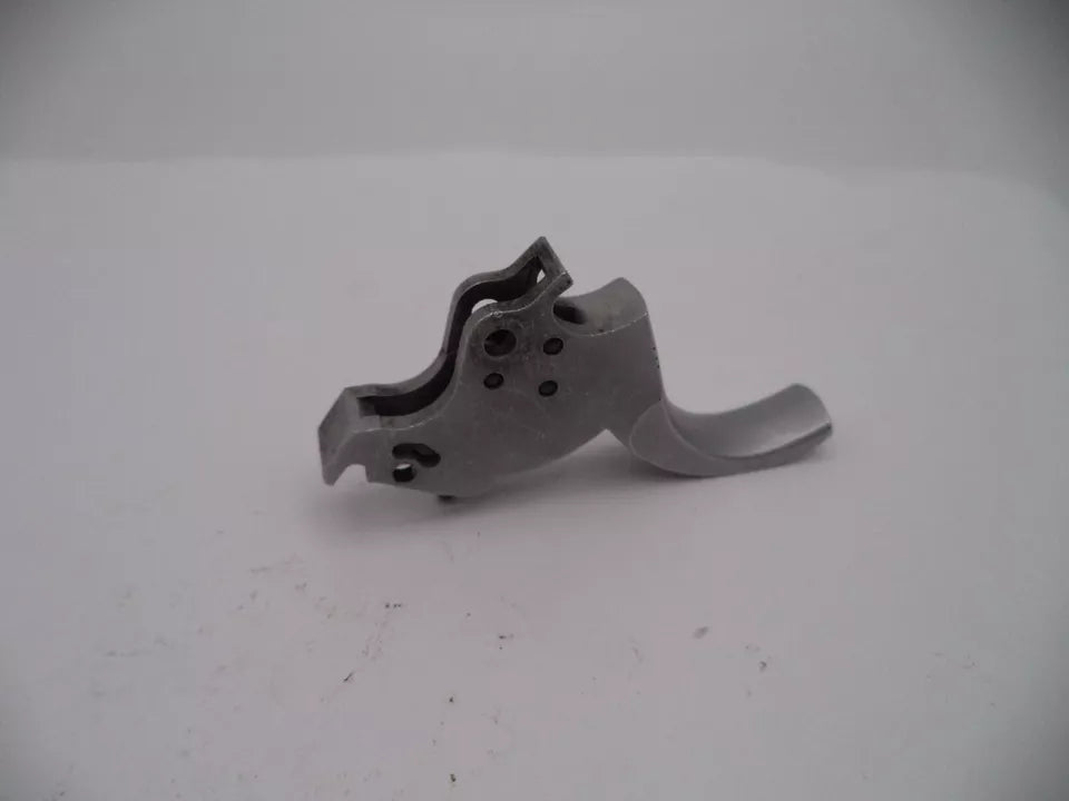 Smith & Wesson L Frame Model 686 Trigger Assembly - .300" .357 Magnum - OEM Factory Part 68613