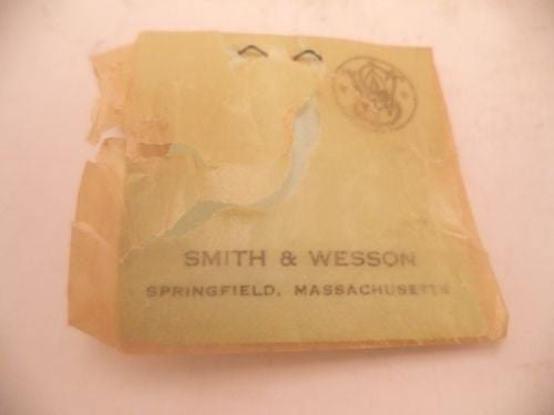 Smith & Wesson Revolver Gun Vintage Men's Tie Clip NOS Gold Tone accessories -                                USA Guns And Gear-Your Favorite Gun Parts Store