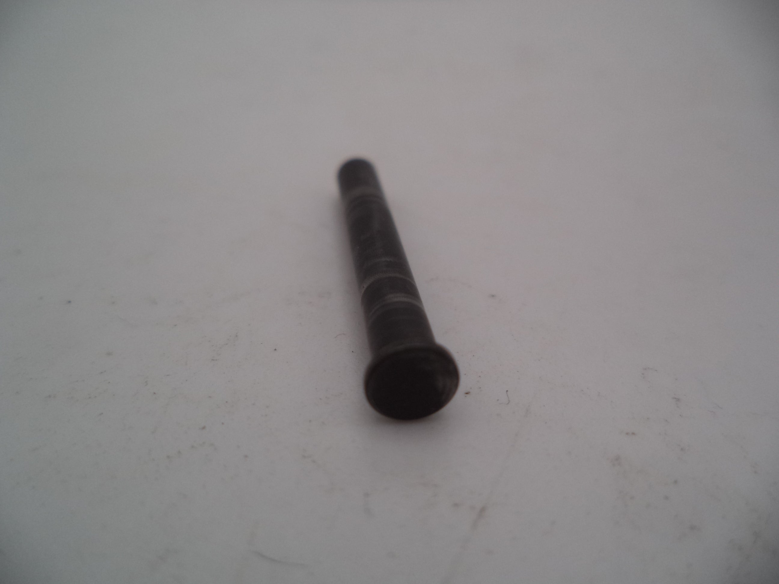 Smith & Wesson M&P 9mm Compact Magazine Catch - 2.0 Factory OEM Used Part