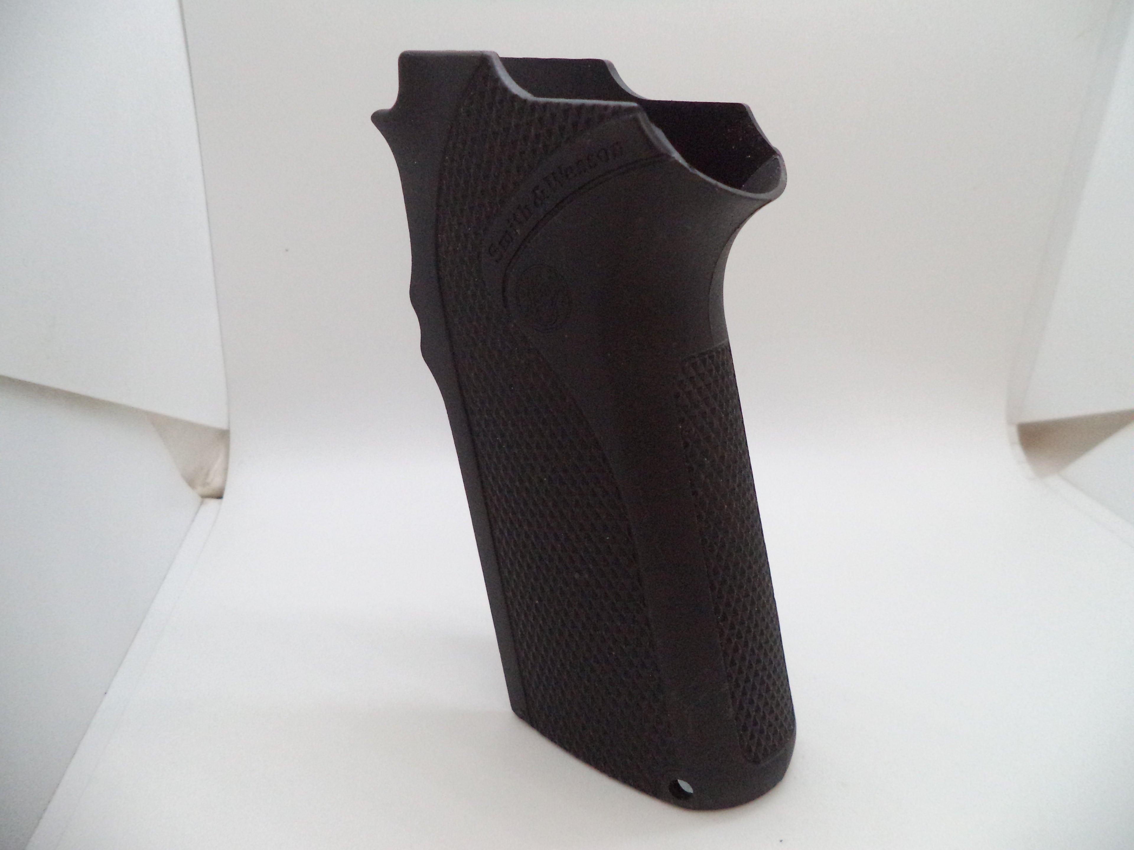 S&W Model 915 Black Plastic Grips 915R - 9mm Used Part