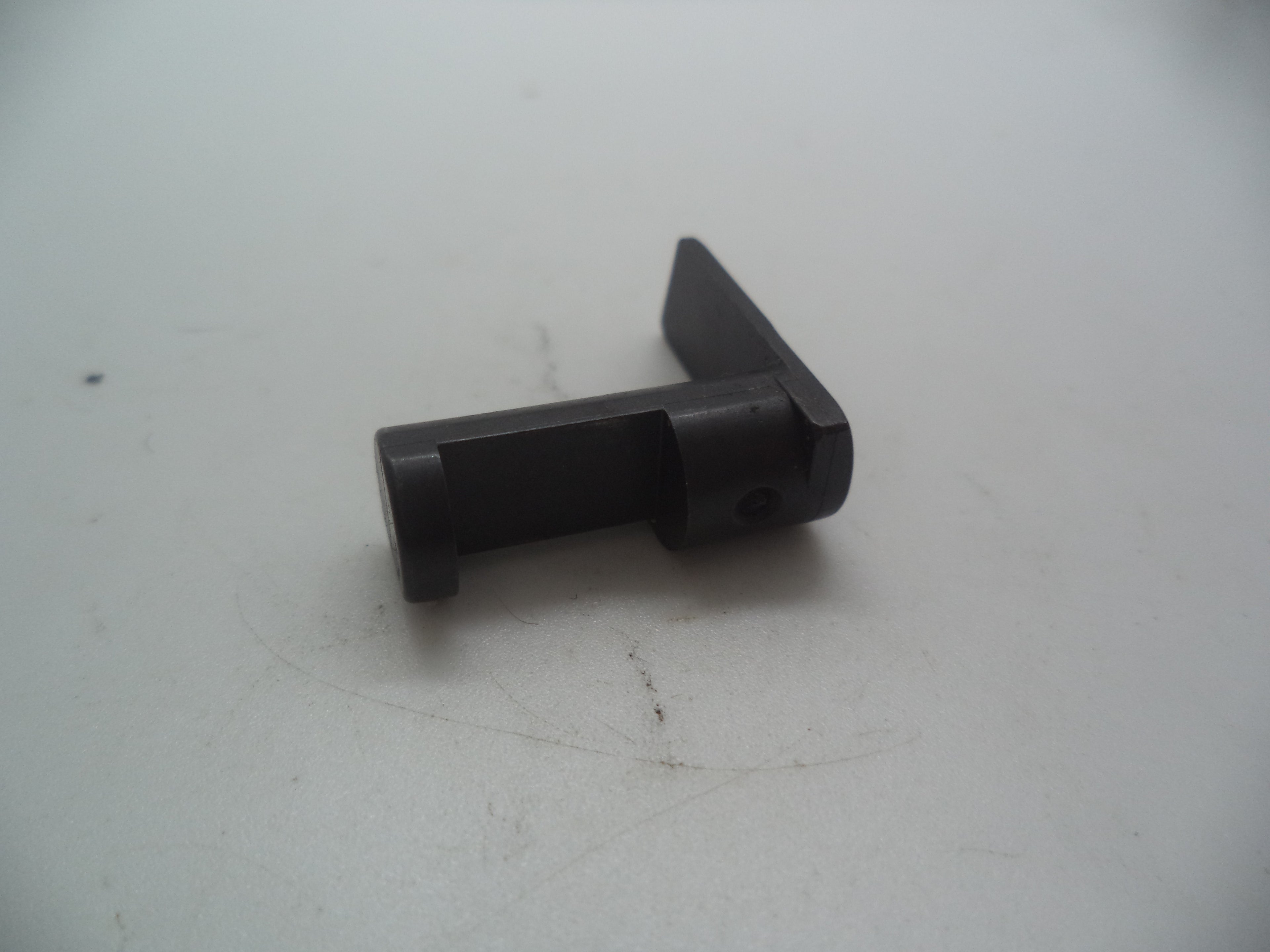 MP4507A Smith & Wesson Pistol M&P 45 Take Down Lever Used Part .45 S&W