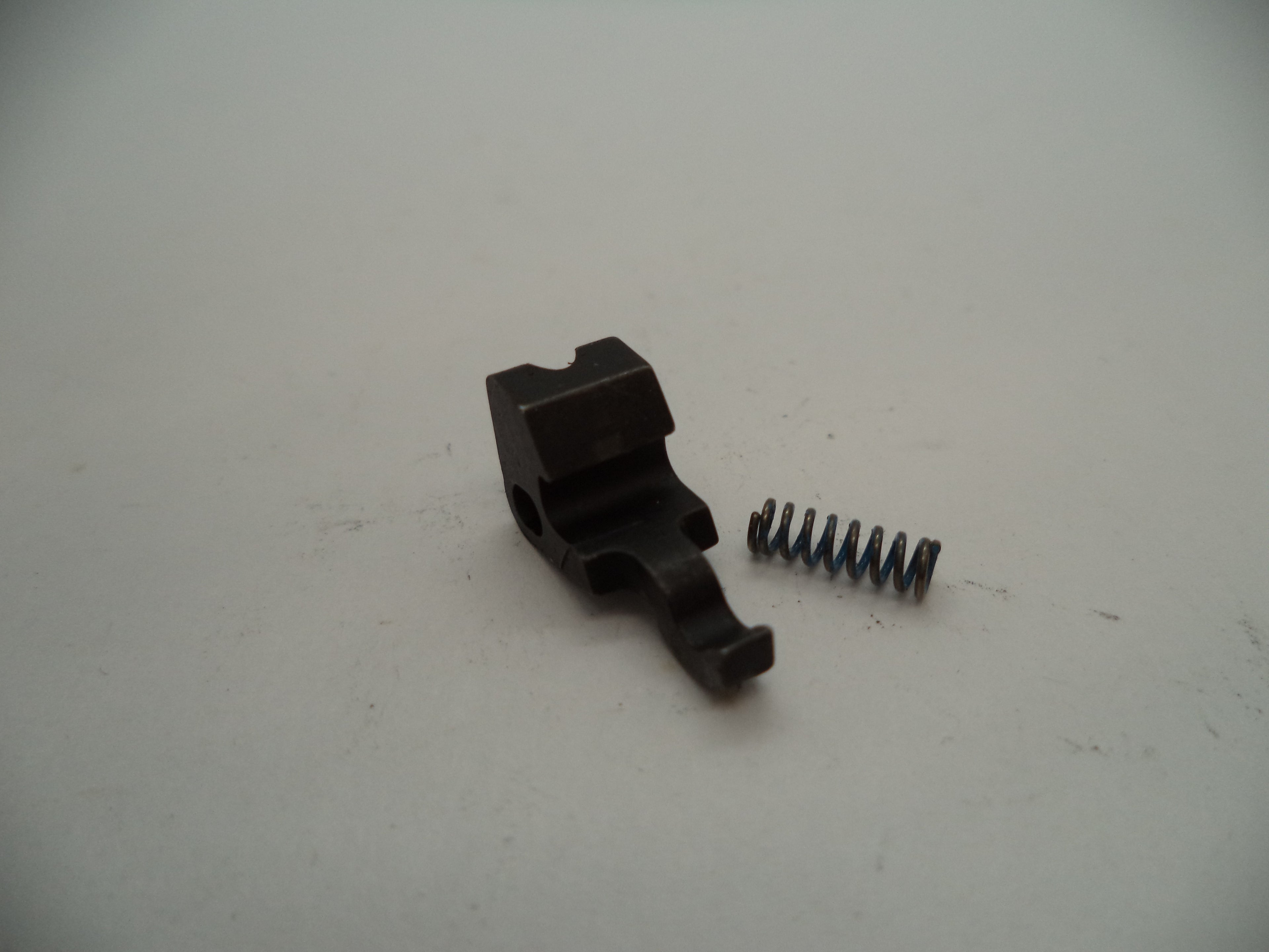 62981 Smith & Wesson N Frame Model 629-5 Cylinder Stop Spring .44 Mag Used Part