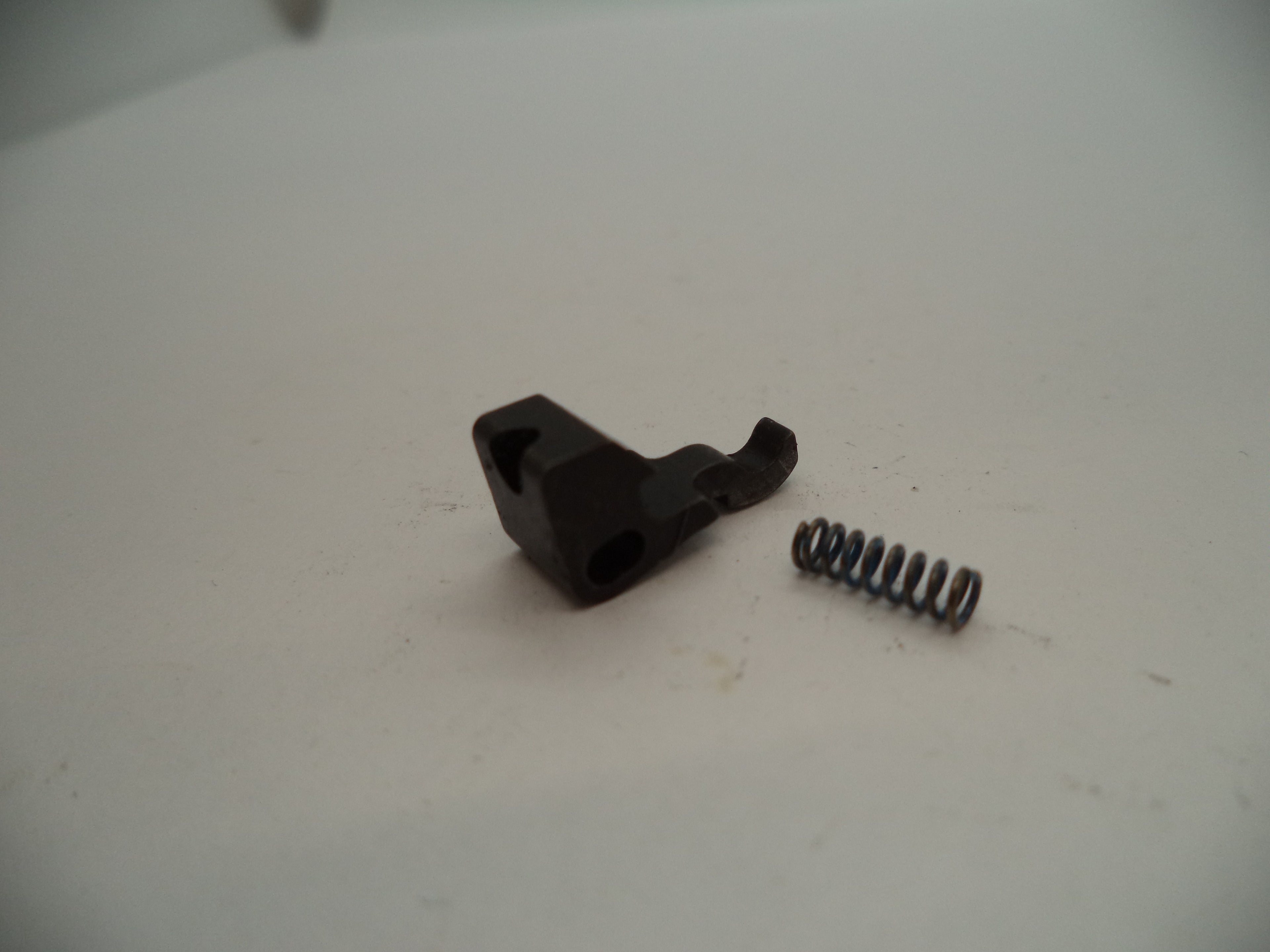 62981 Smith & Wesson N Frame Model 629-5 Cylinder Stop Spring .44 Mag Used Part