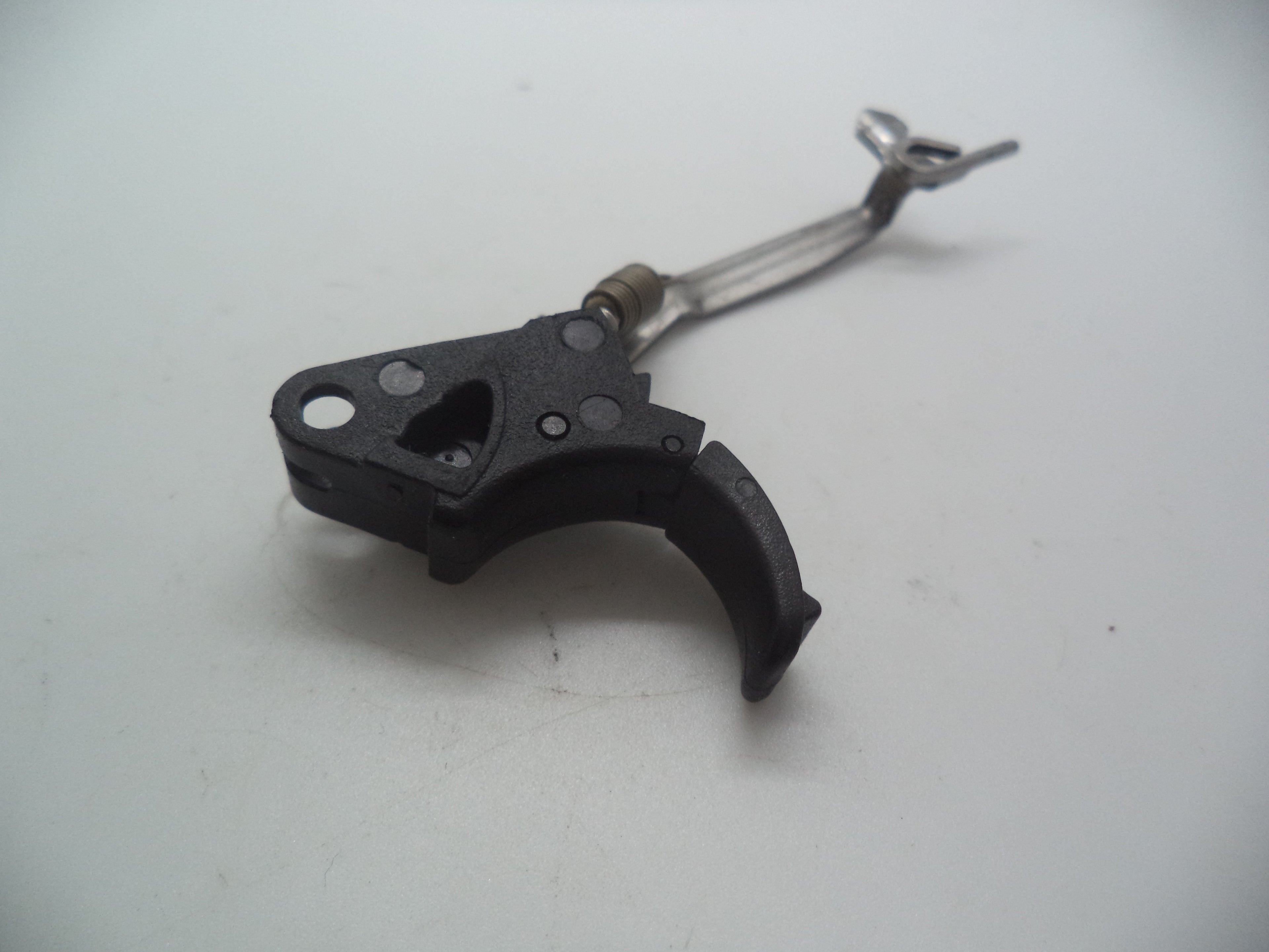 MP4501B Smith & Wesson Pistol M&P 45 Trigger Bar Assembly Used Part .45 S&W