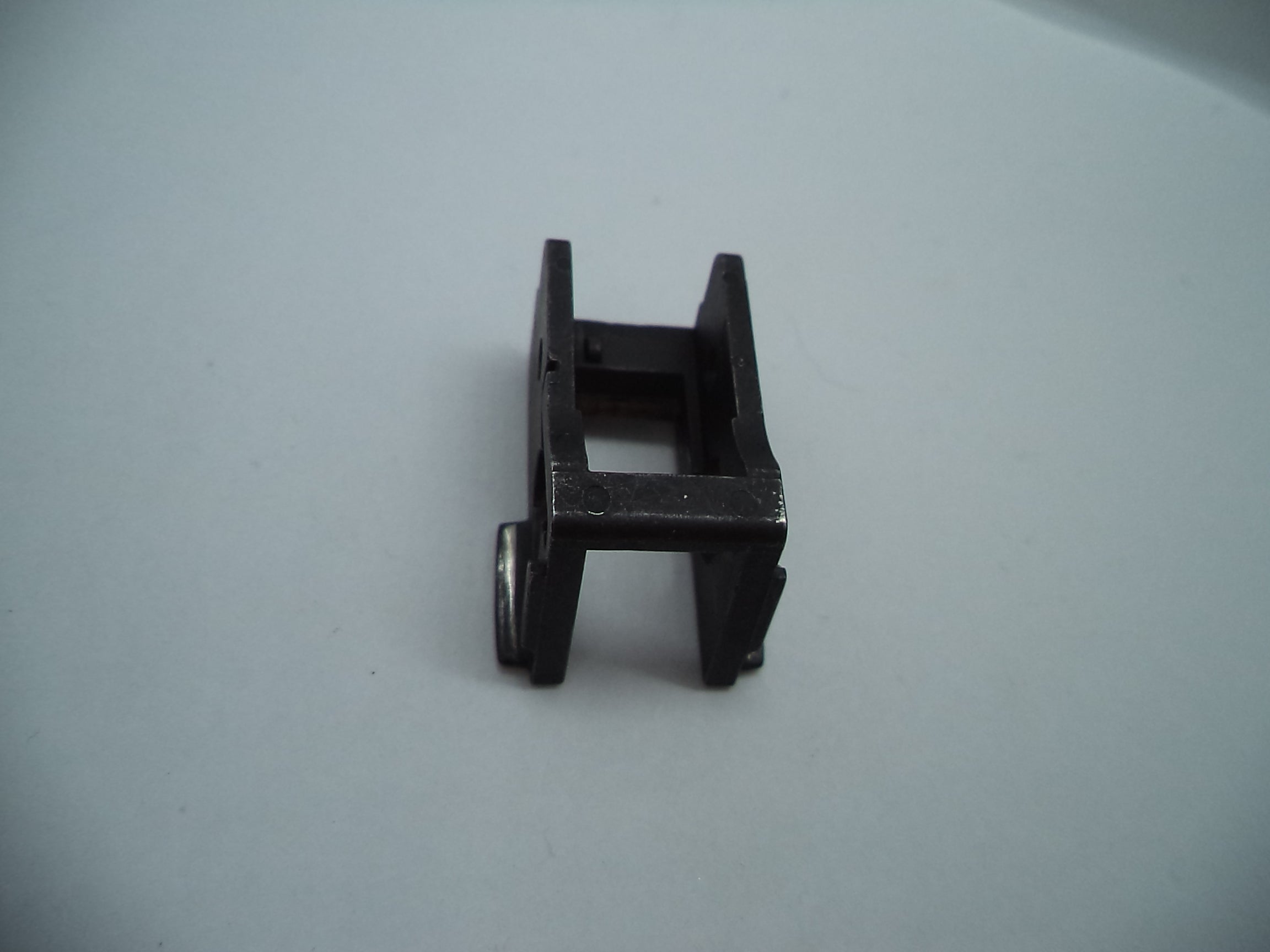 Smith & Wesson M&P 9 Full Size 1.0 Locking Block - 9mm - Used OEM Part